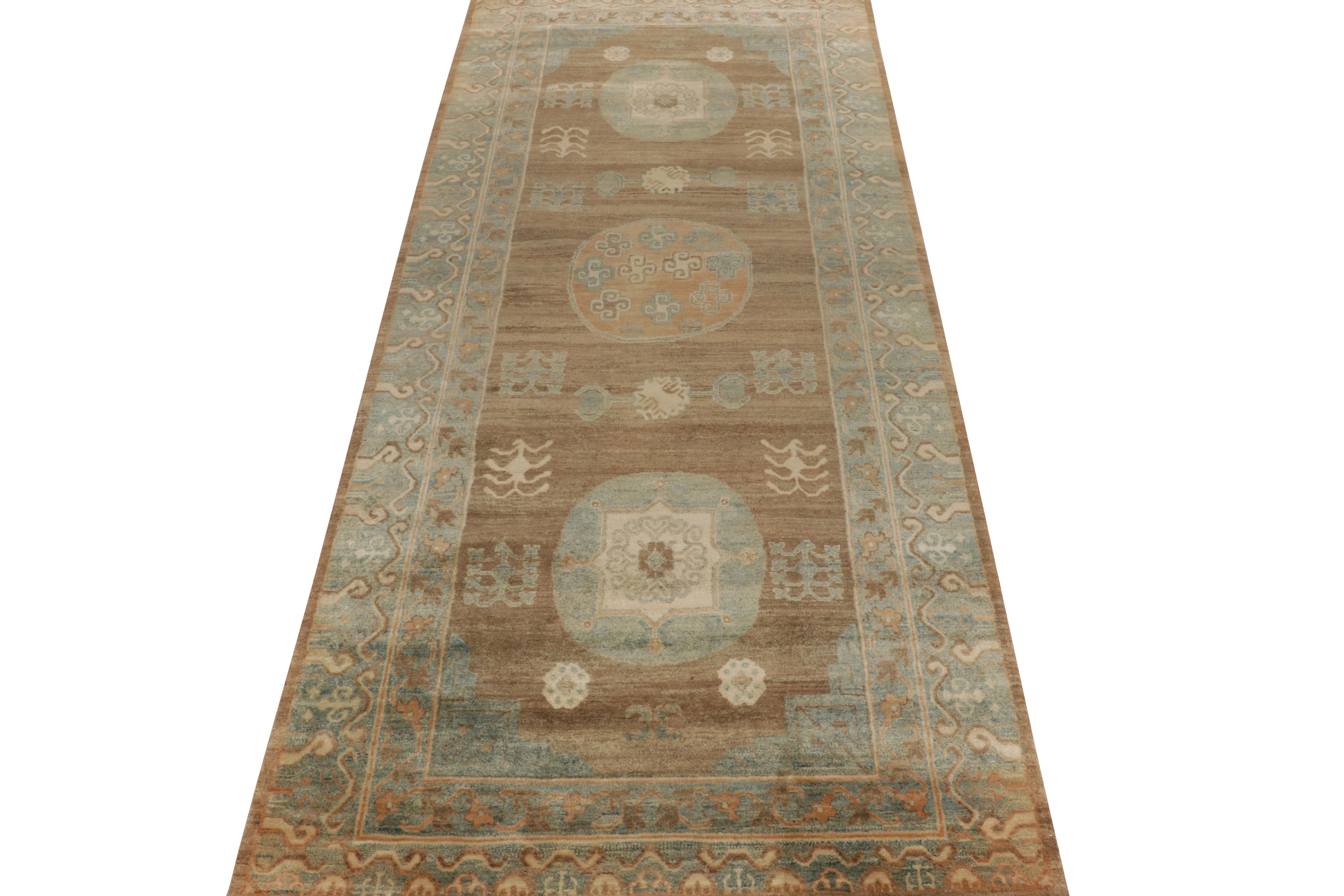 Hand-knotted in fine silk, a gorgeous rug inspired by 20th century antique Khotan-Samarkand rugs. 

New to our Modern Classics collection, the 6x14 piece honors the soul of East Turkestani works, especially in the unusual gallery size Khotans so