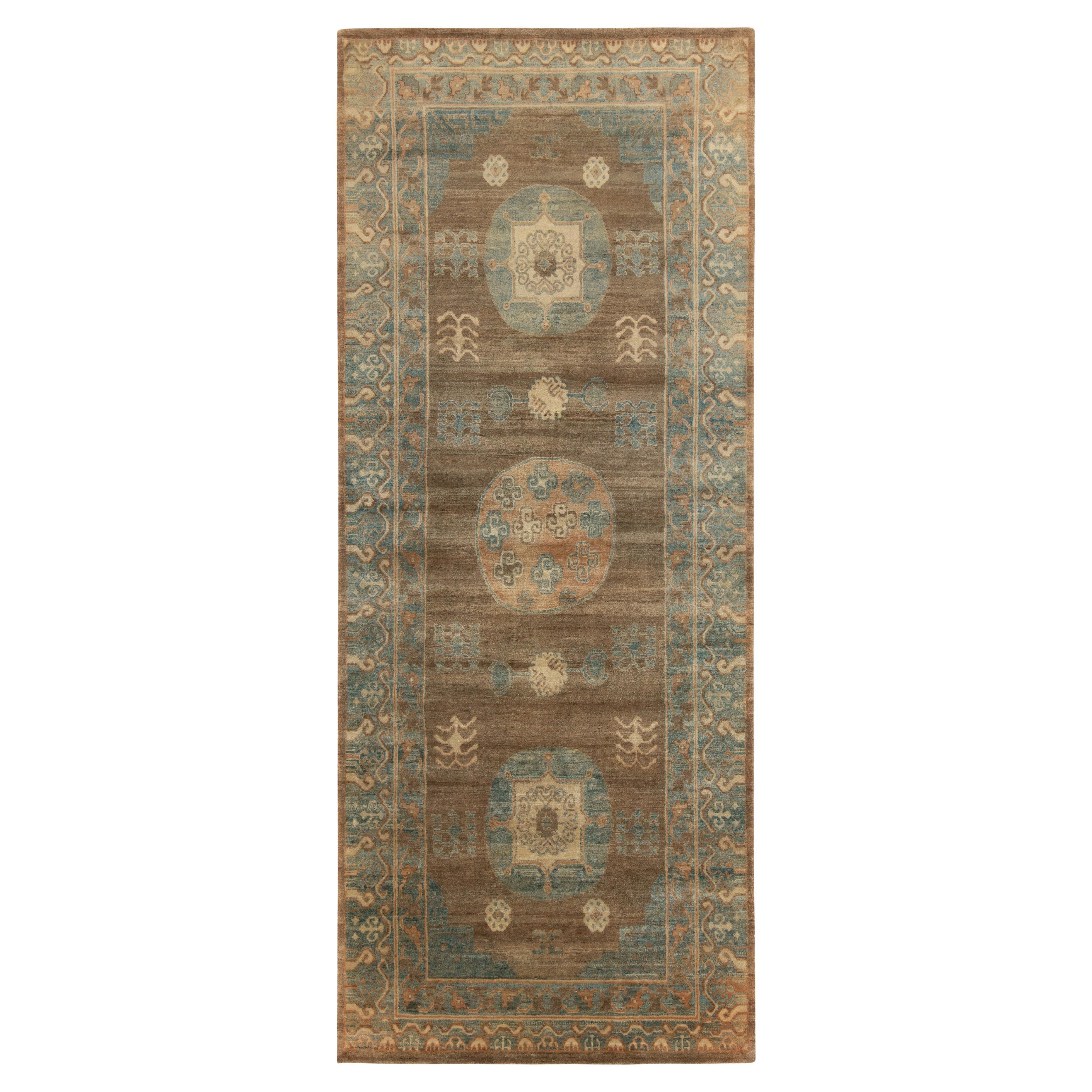 Tapis et tapis Kilims Khotan de style Samarkand en médaillon beige-marron et bleu