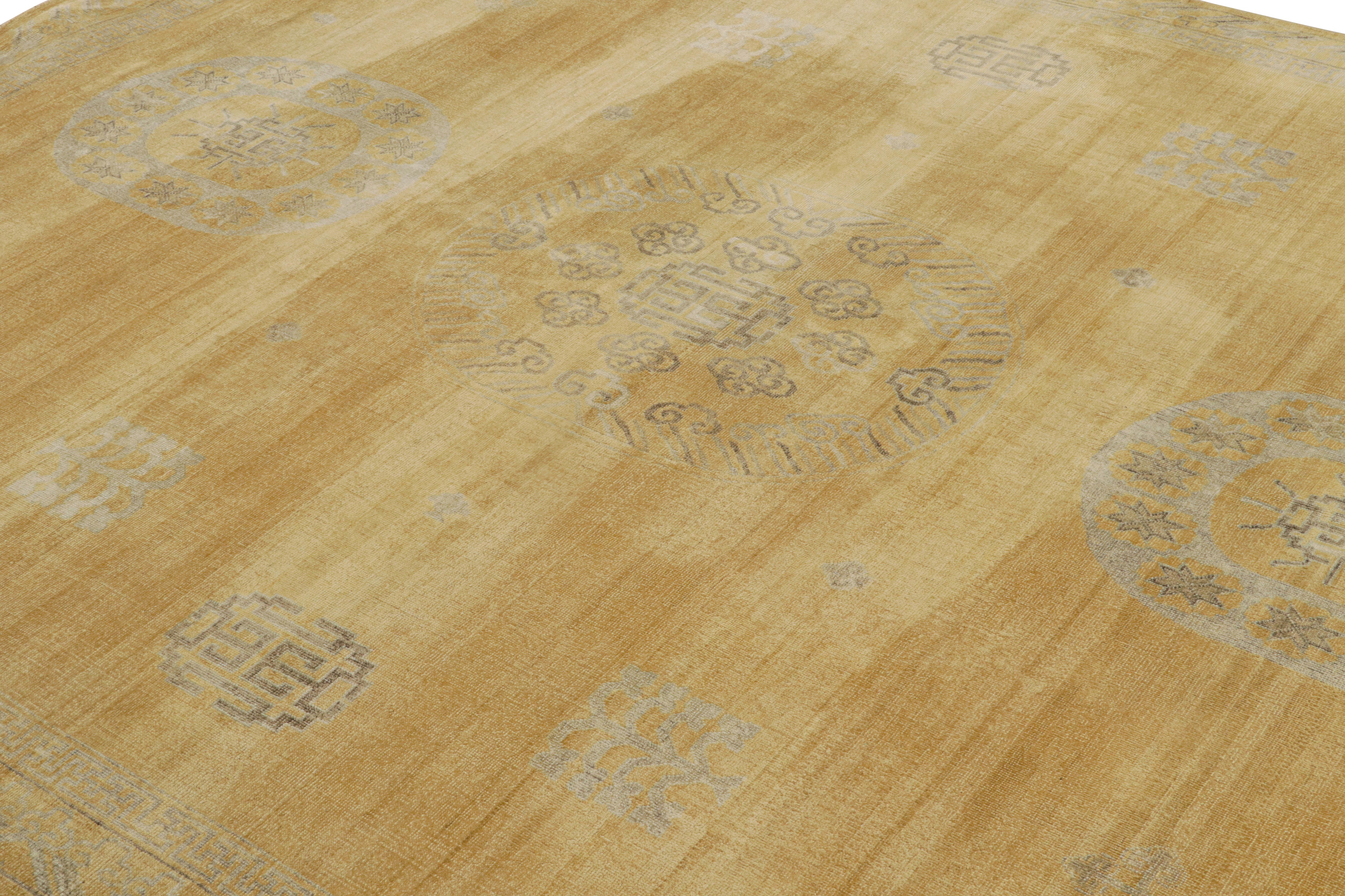 Indian Rug & Kilim’s Khotan Samarkand Style Rug with Medallions in an Open Field For Sale