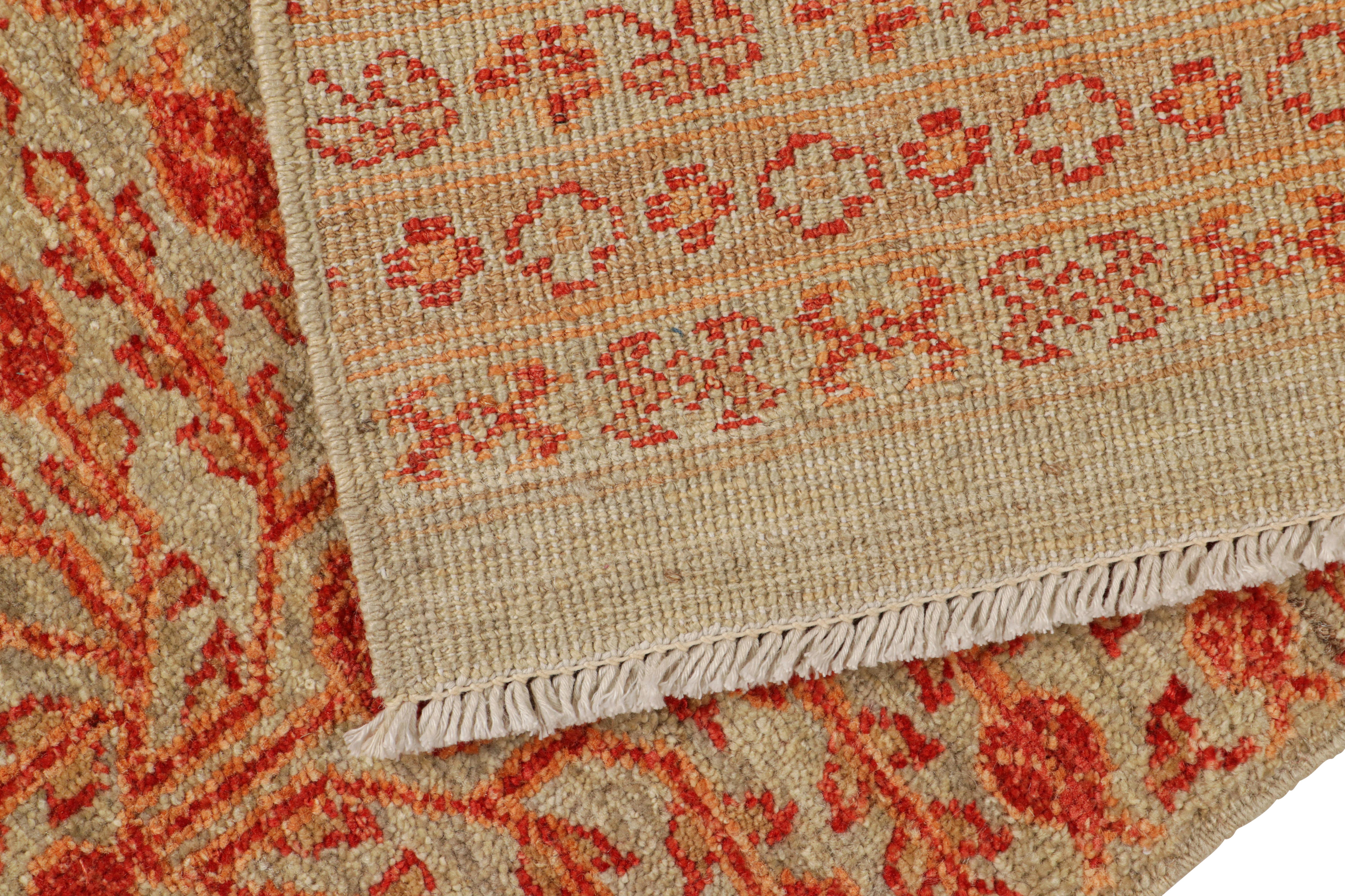 XXIe siècle et contemporain Rug & Kilim's Khotan Style Rug in Beige-Brown with Pomegranate Patterns (tapis de style Khotan en beige et brun avec des motifs de grenade) en vente