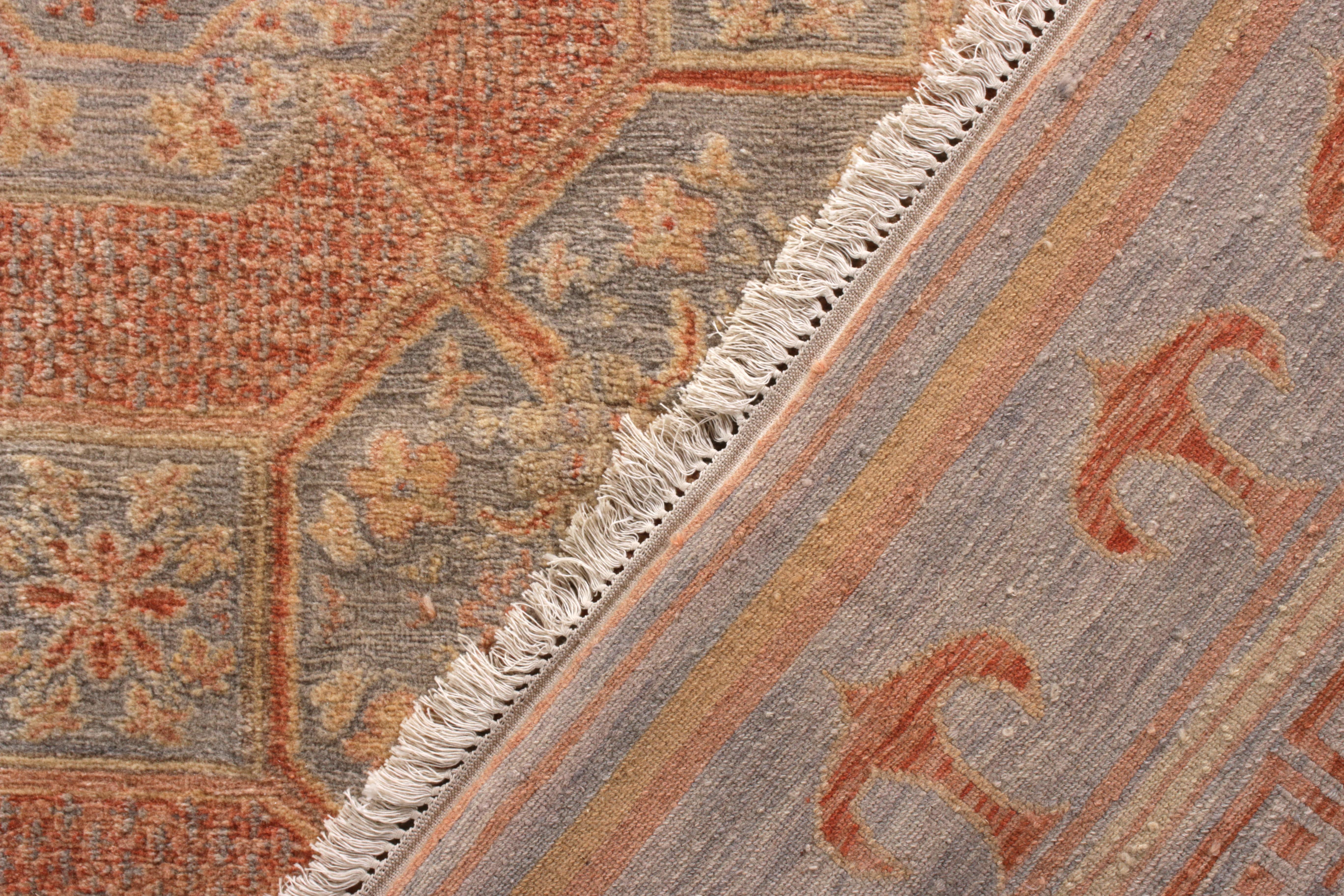 Rug & Kilim - Tappeto in stile Khotan con motivo geometrico blu e arancione In condizioni Nuovo in vendita a Long Island City, NY