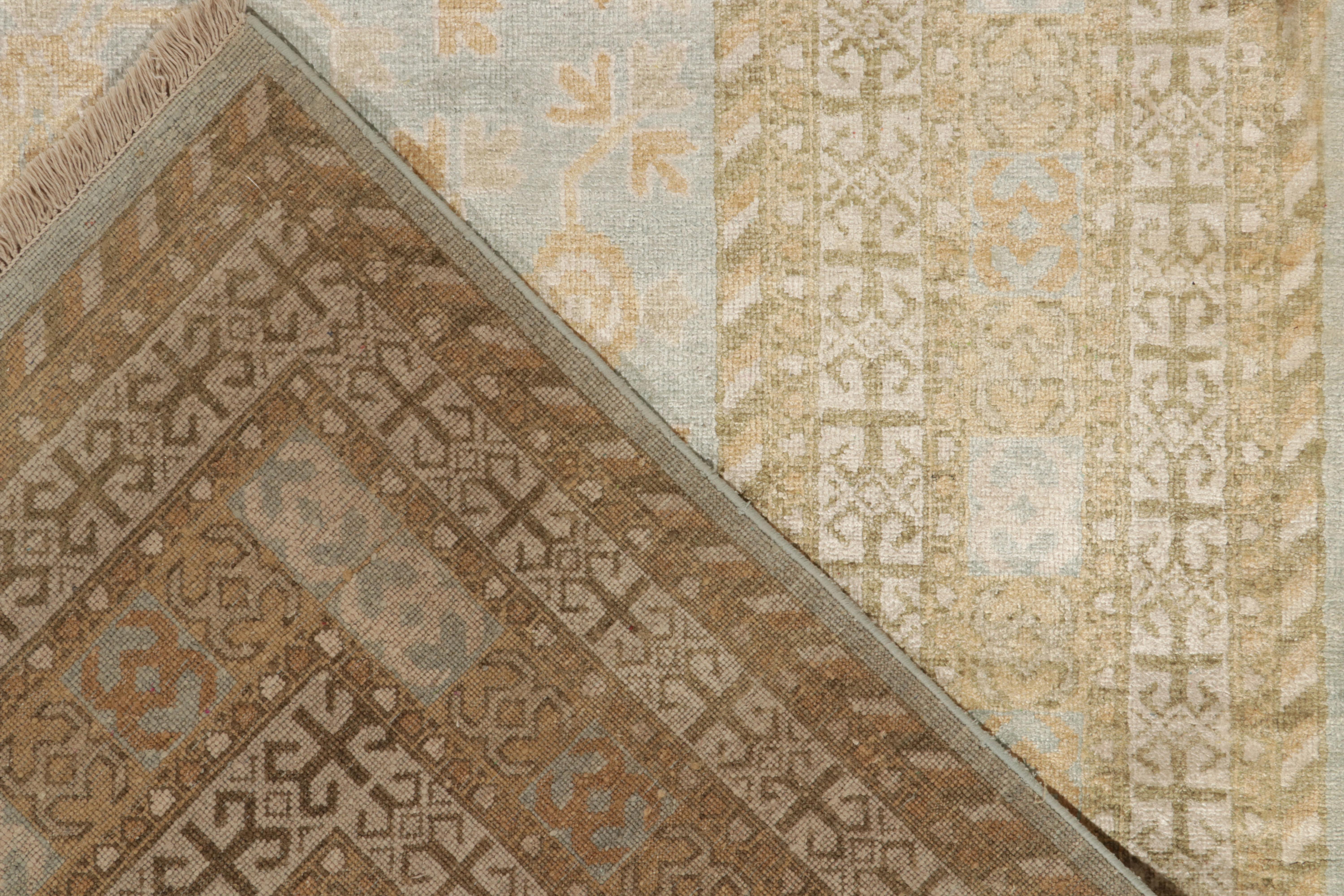 Teppich & Kilims Khotan-Teppich im Stil von Teppich in Blau mit Beige, Granatapfelmuster (Seide) im Angebot