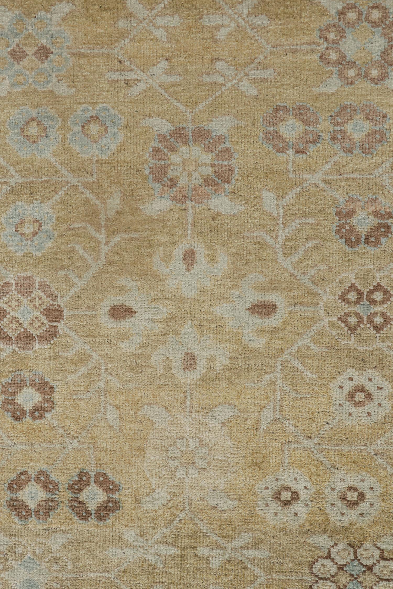 Alfombra de estilo Khotan de Rug & Kilim con dibujo geométrico azul y beige-marrón Anudado a mano en venta