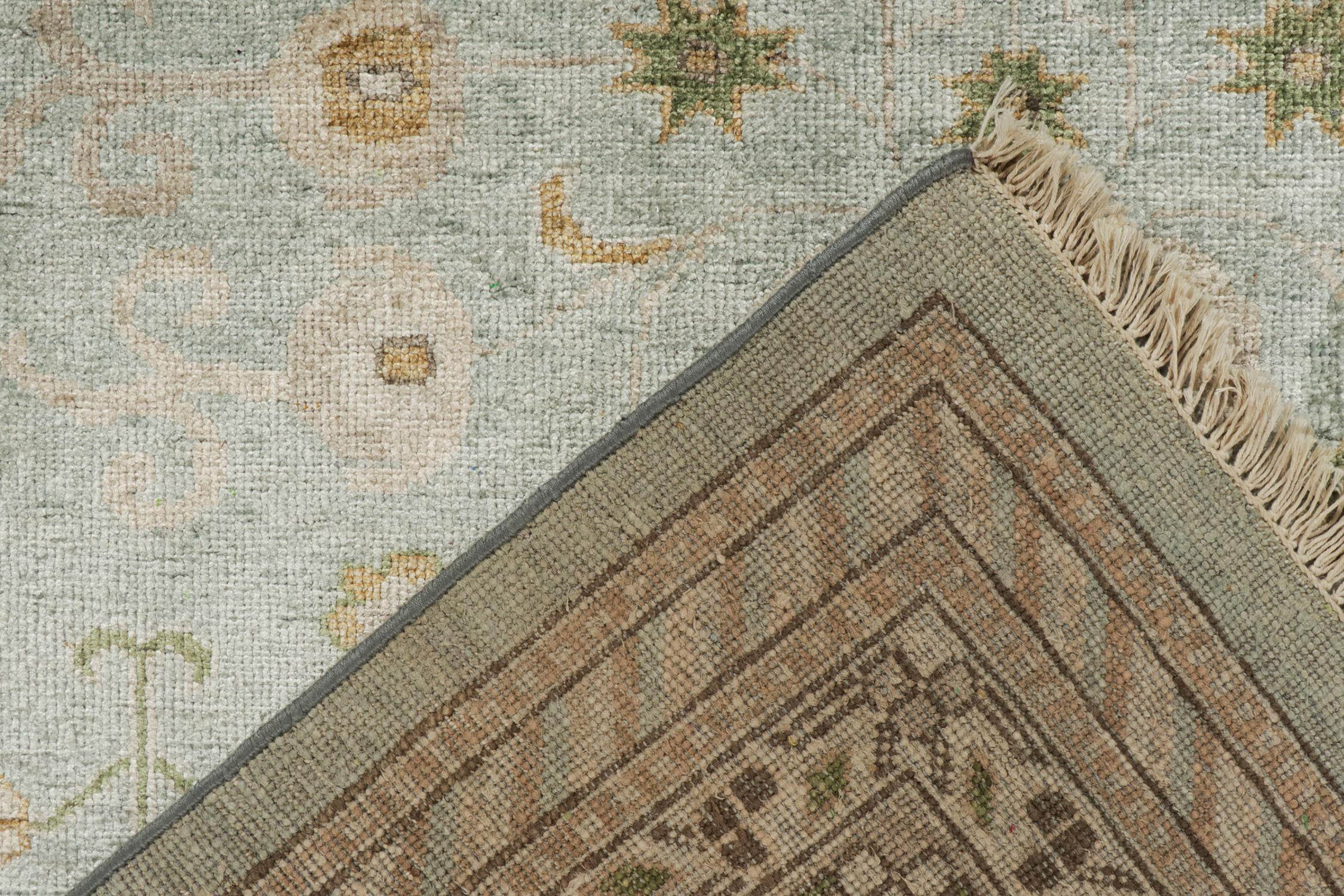 Teppich & Kelim-Teppich im Khotan-Stil mit geometrischem Muster in Blau & Beige-Brown (Wolle) im Angebot