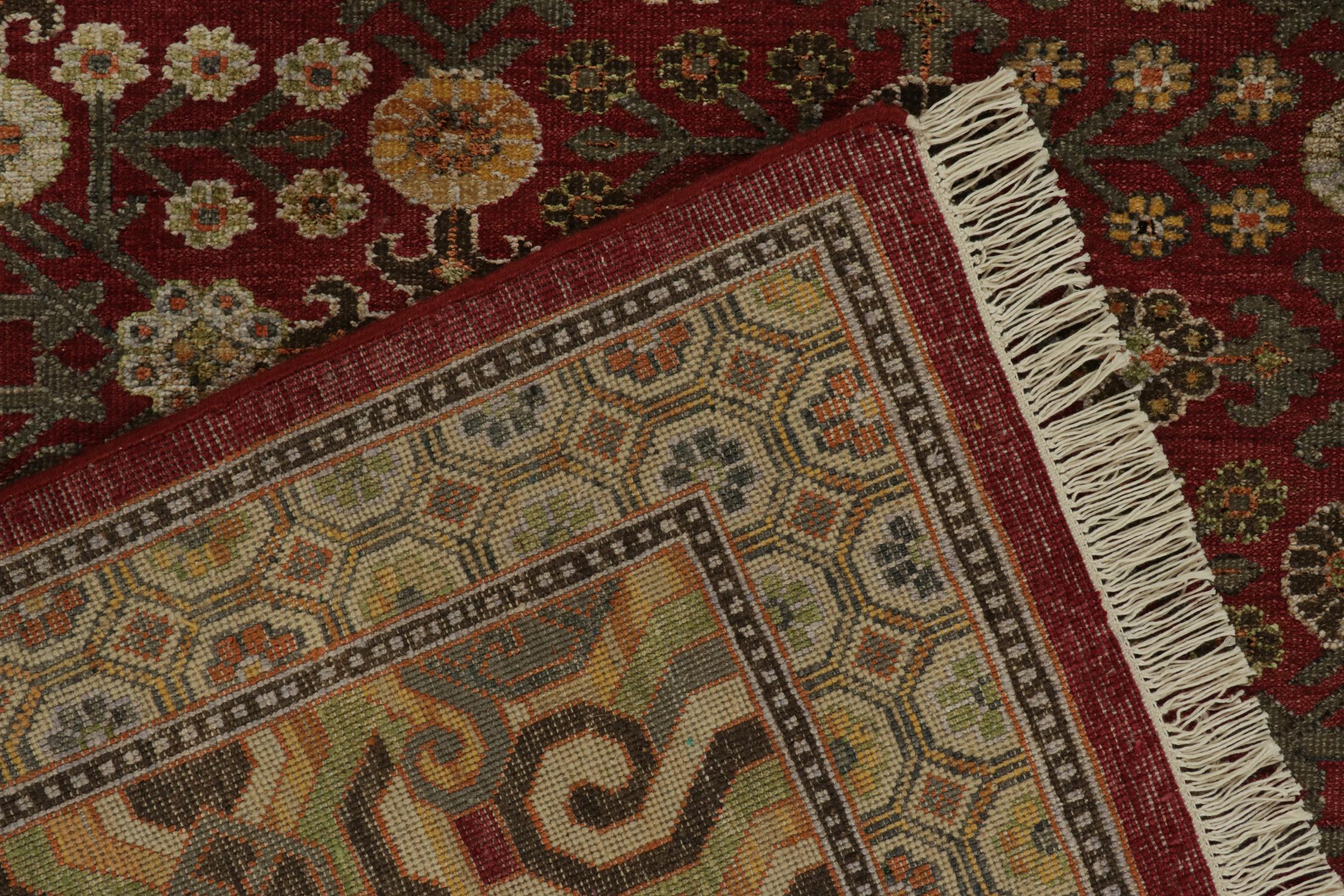 Laine Tapis de style Khotan de Rug & Kilim en marron et or avec des motifs floraux en vente