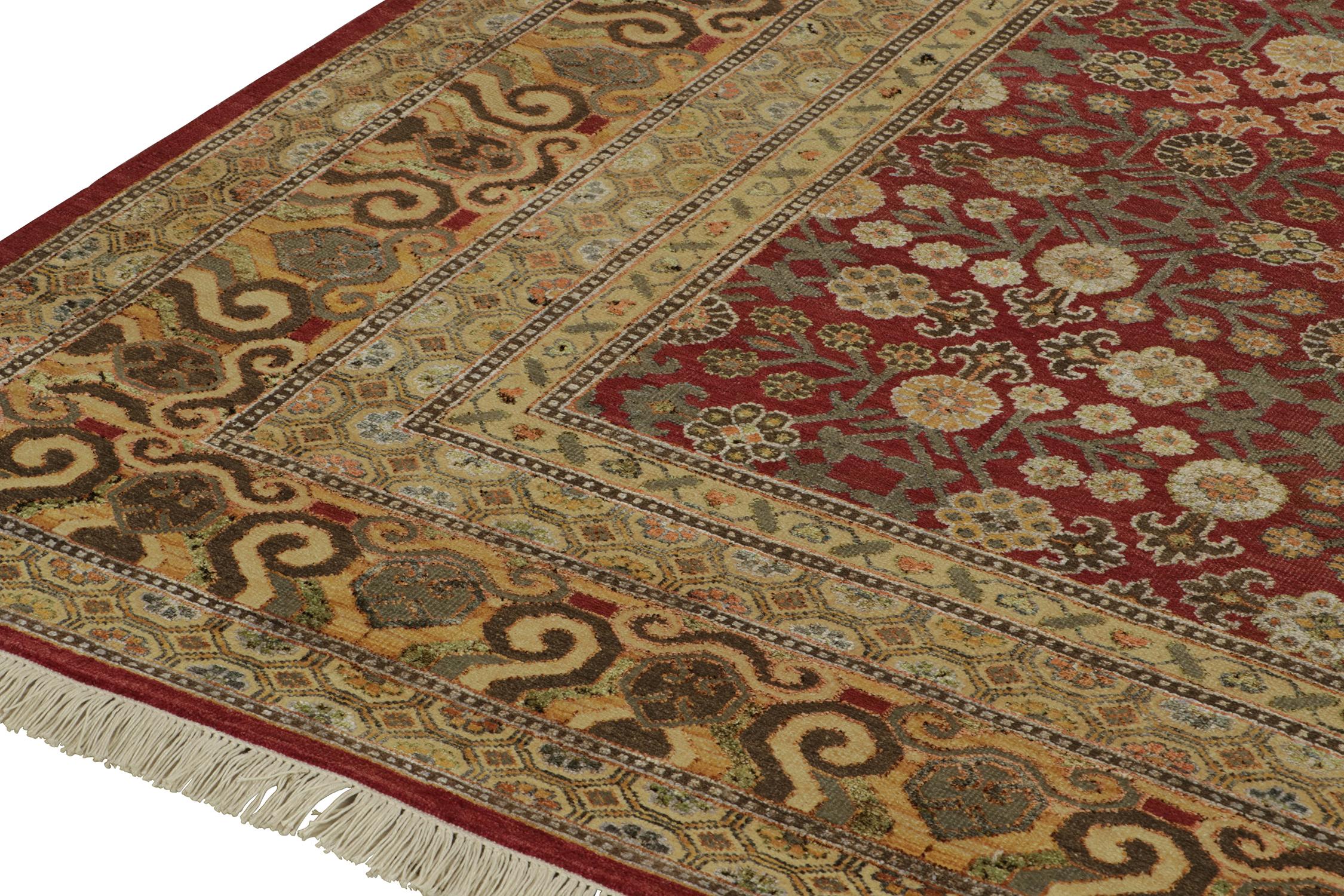 Rug & Kilim's Khotan Style Rug with Maroon and Gold with Floral Patterns (tapis de style Khotan avec des motifs floraux) Neuf - En vente à Long Island City, NY