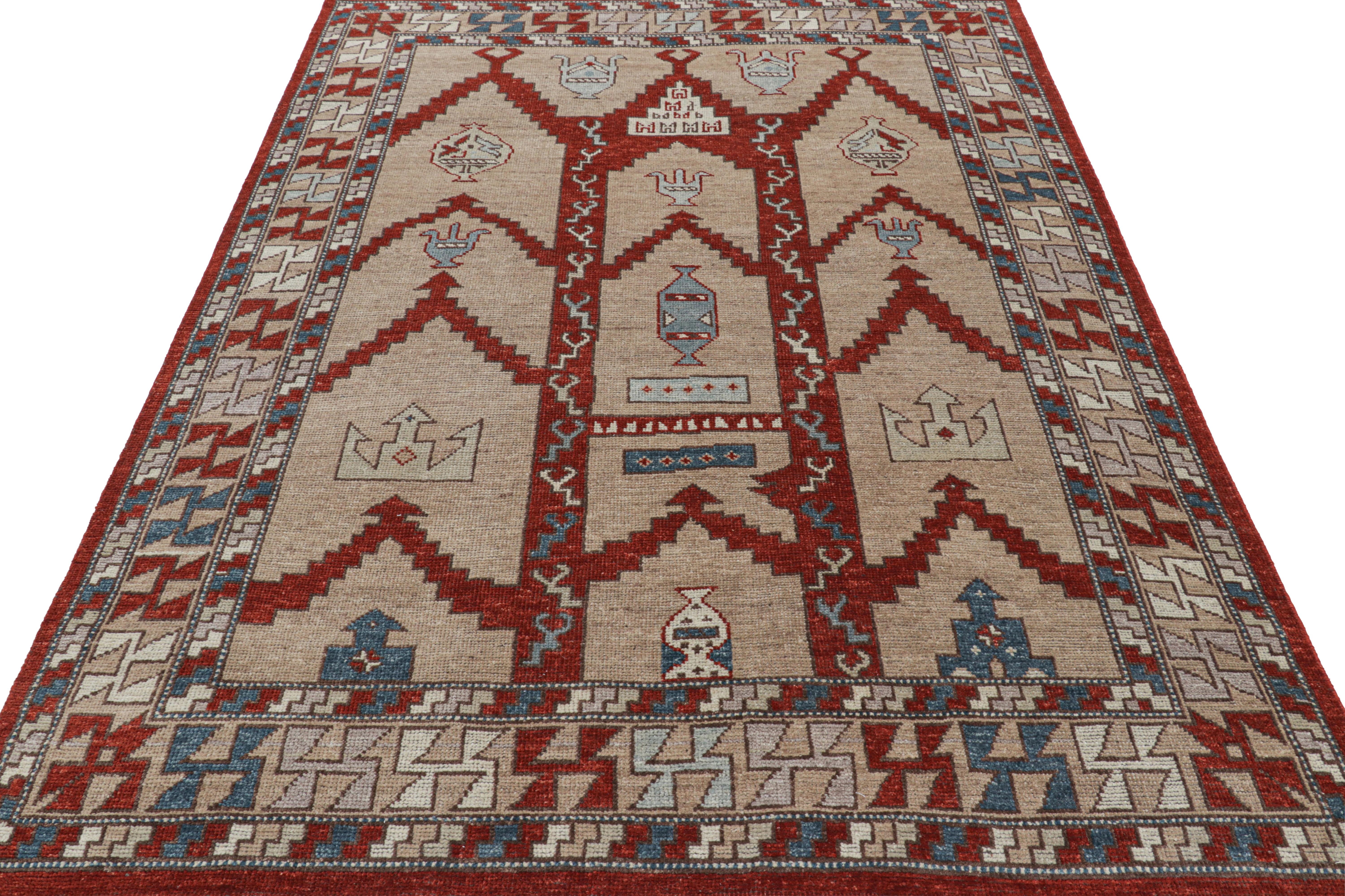 Rug & Kilim's Konya Style Rug in Taupe und Rot mit geometrischen Mustern (Handgeknüpft) im Angebot