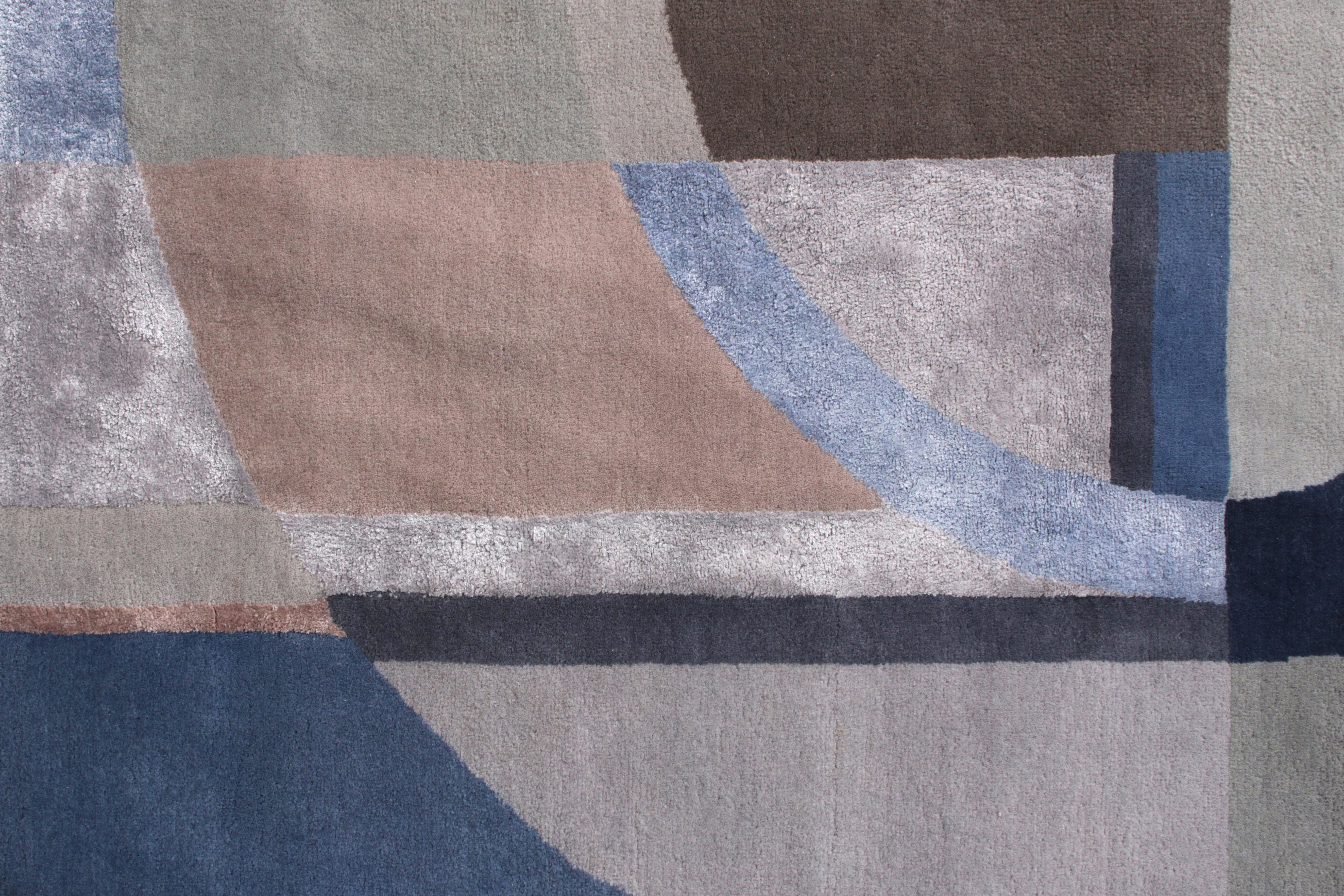 Alfombra Rug & Kilim de estilo Art Déco moderno de mediados de siglo en azul y beige - 10x14 Anudado a mano en venta
