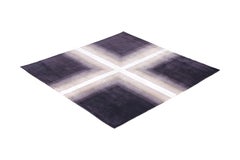 Rug & Kilim's Mid-Century Modern Rug in Lila und Weiß Geometrisches Muster