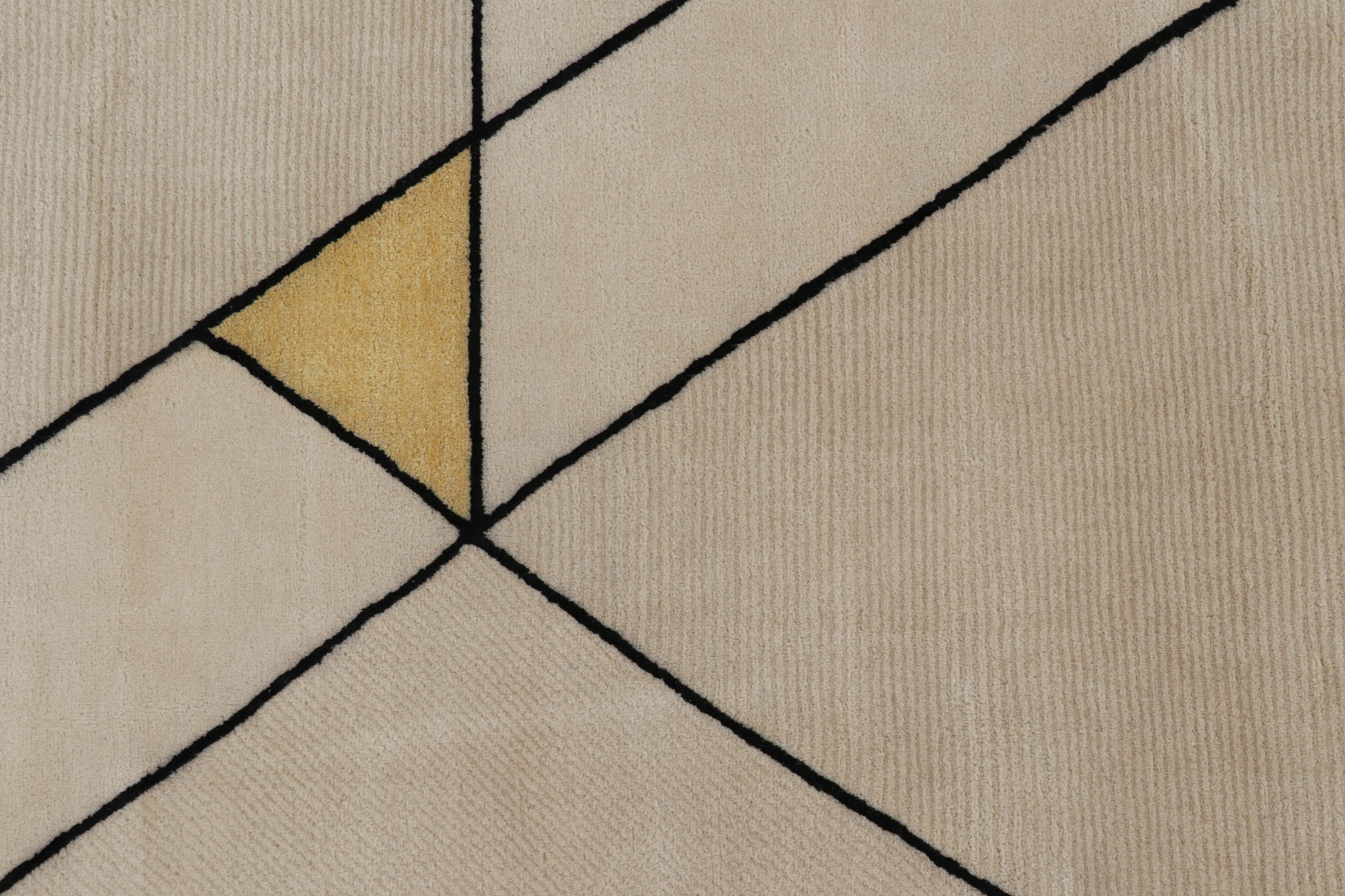Contemporary Rug & Kilim’s Mid-Century Modern Rug in Cream with Geometric Patterns For Sale