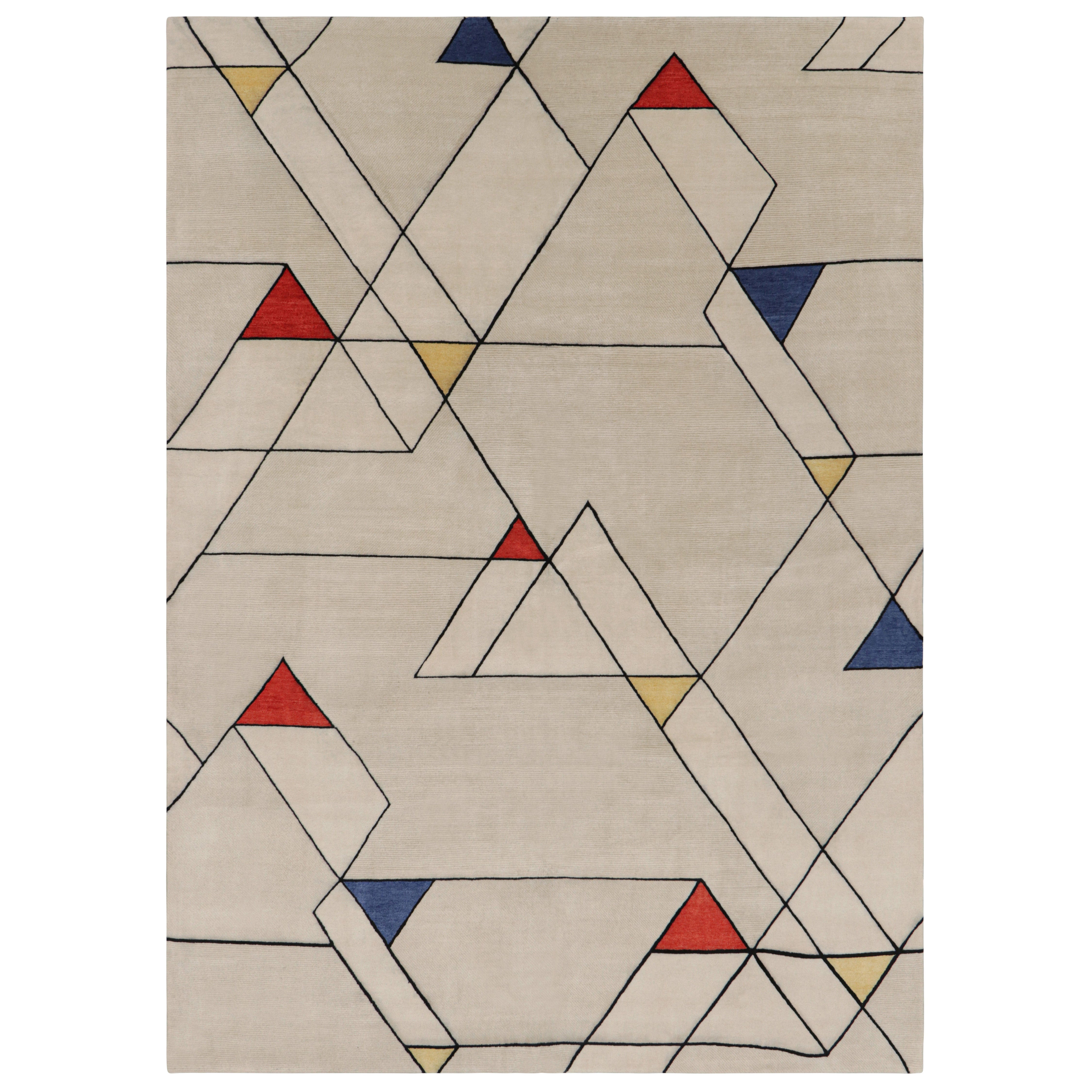 Rug & Kilim's Mid-Century Modern Rug in Cream with Geometric Patterns (tapis moderne du milieu du siècle à motifs géométriques)