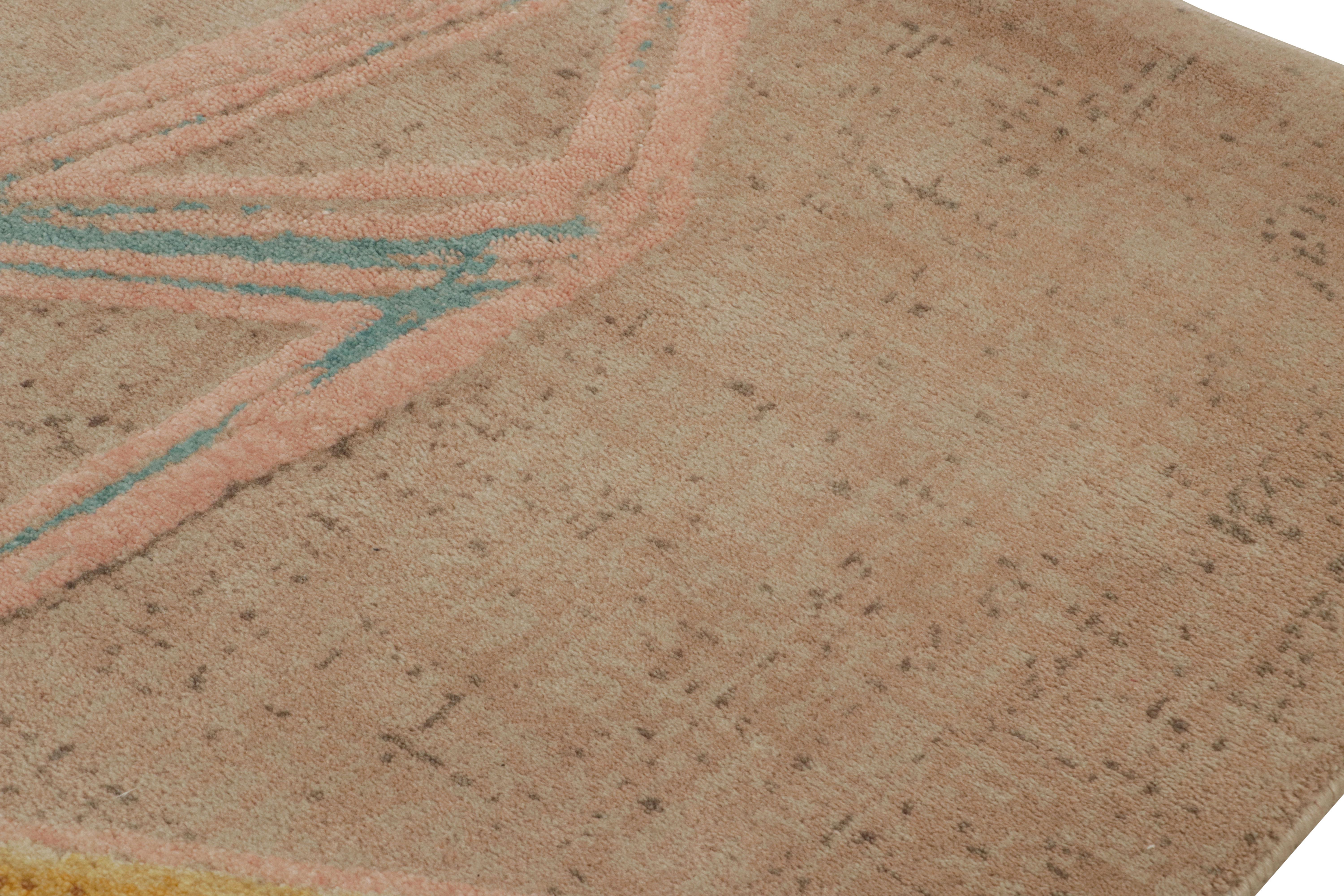 Noué à la main Tapis moderne du milieu du siècle de Rug & Kilim avec motif géométrique polychrome en vente