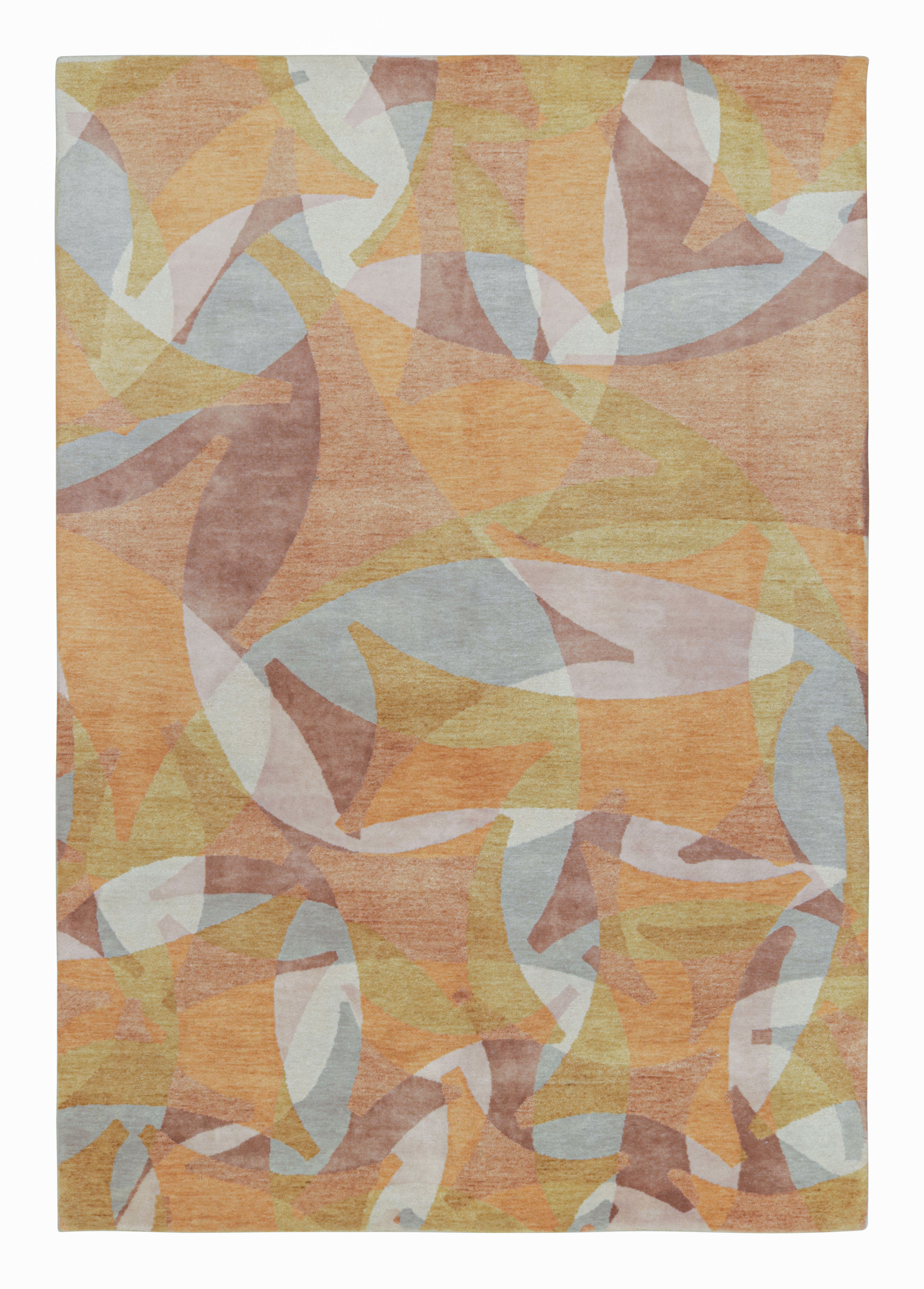 Rug & Kilim's Mid-Century Modern Style Teppich in Bernstein-Gold mit geometrischem Muster