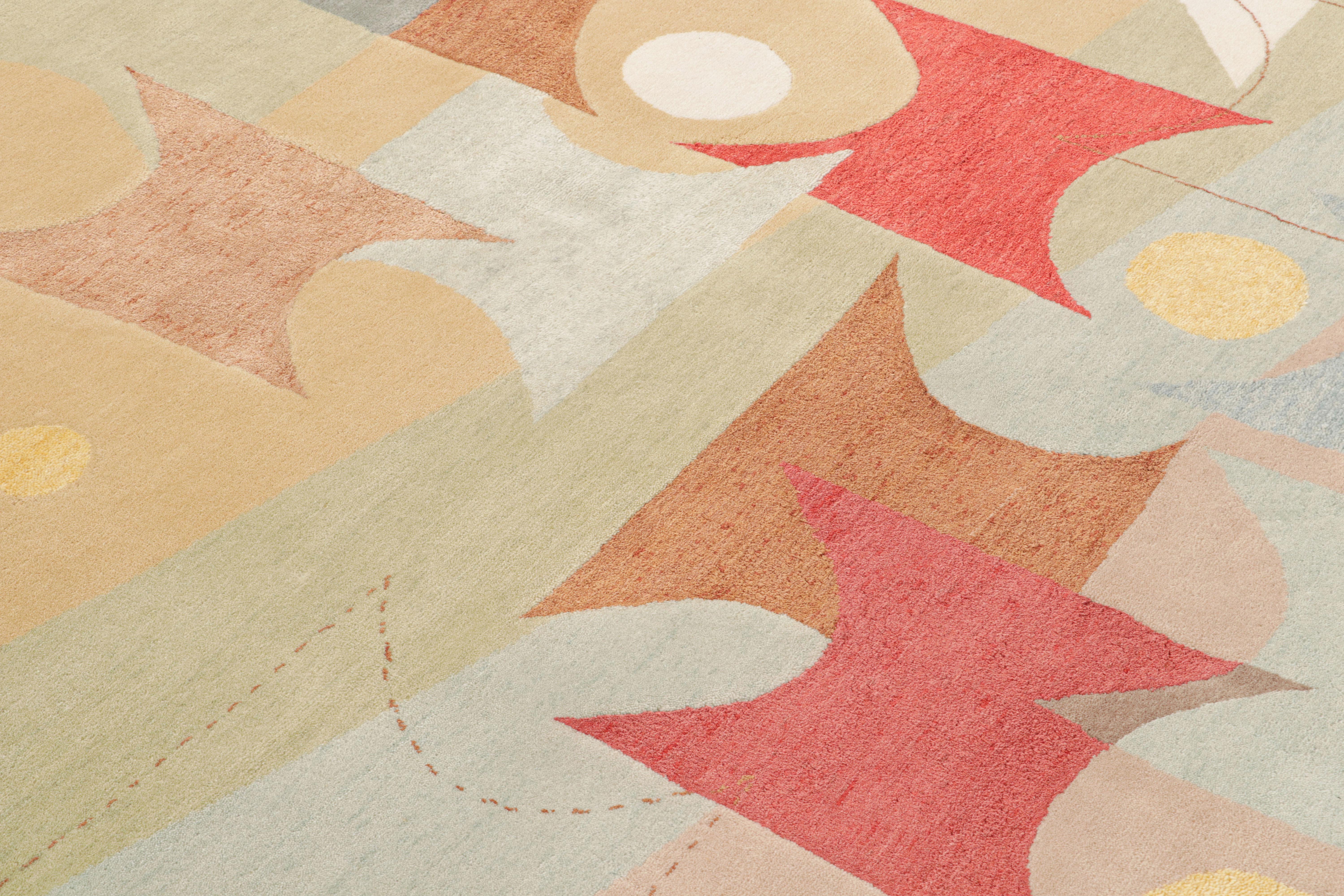 Rug & Kilim’s Mid-Century Modern Style Rug in Beige-Brown Geometric Pattern In New Condition For Sale In Long Island City, NY