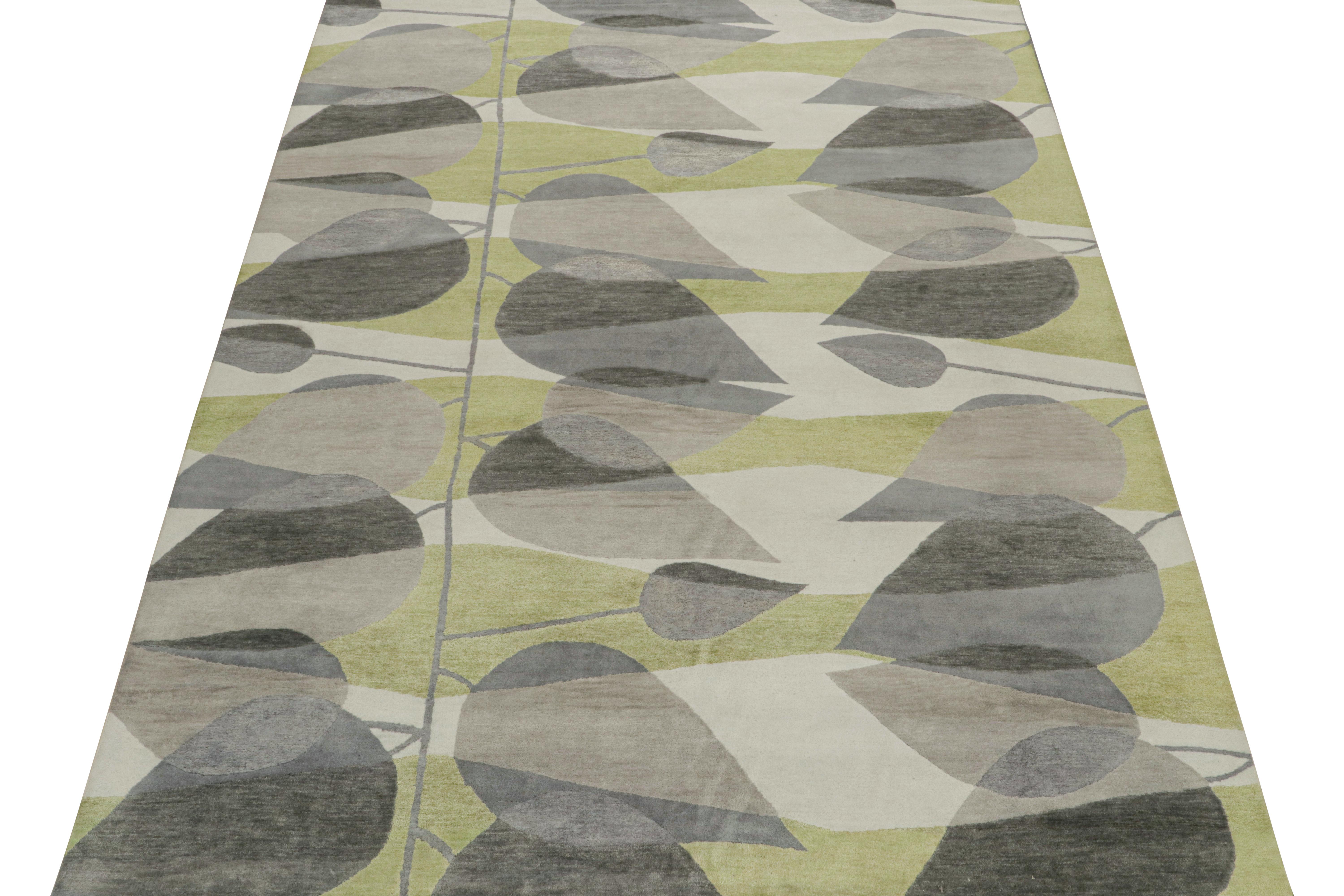 This modern 9x12 rug is an exciting new addition to the Mid-Century Modern rug collection by Rug & Kilim. Hand-knotted in wool, cotton and silk, it’s a bold take on 1950s postmodern aesthetics never-before seen in this quality. 

Further on the