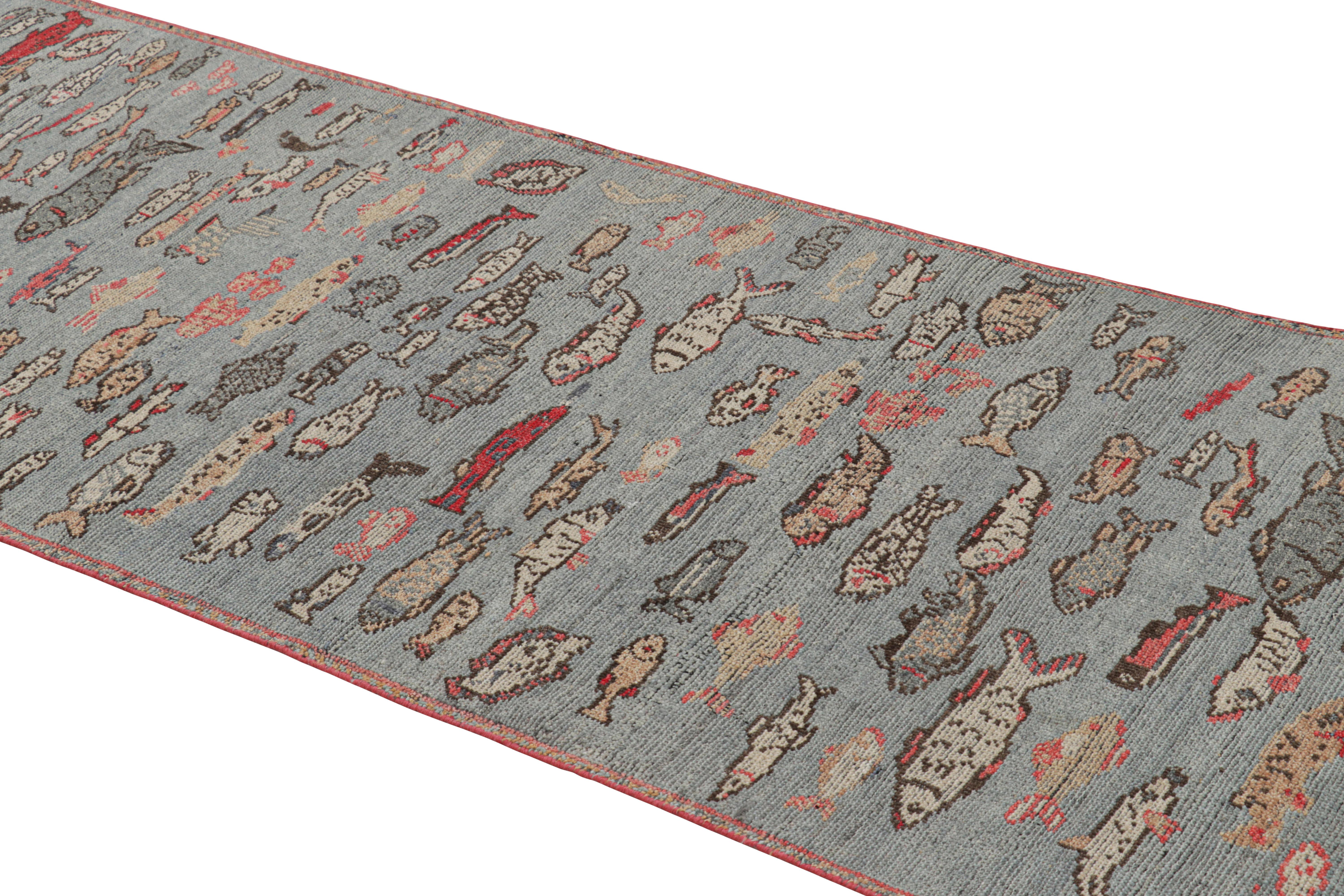 Annodato a mano in una speciale miscela di lana di Ghazni, questo tappeto runner pittorico moderno 3x12 è una nuova e audace aggiunta alla Burano Collection, rinomata per i suoi design che offrono un nuovo e lussuoso modo di guardare a importanti