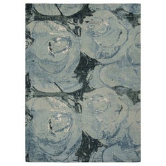 Rug & Kilim's Modern Abstract Impressionist Rug in Blau mit Blumenmustern