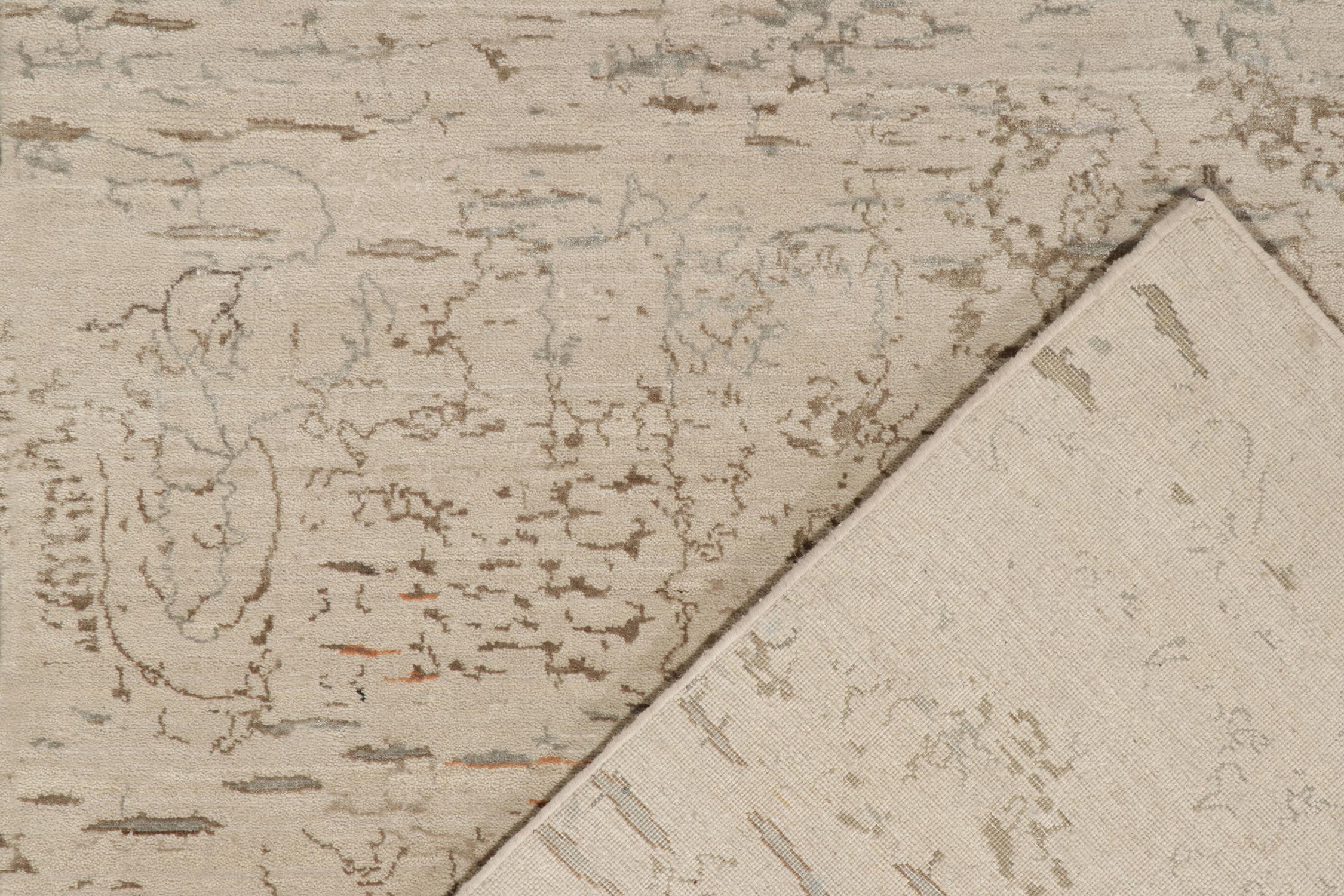 Alfombra abstracta moderna de Rug & Kilim con motivos pictóricos en beige-marrón y azul Siglo XXI y contemporáneo en venta