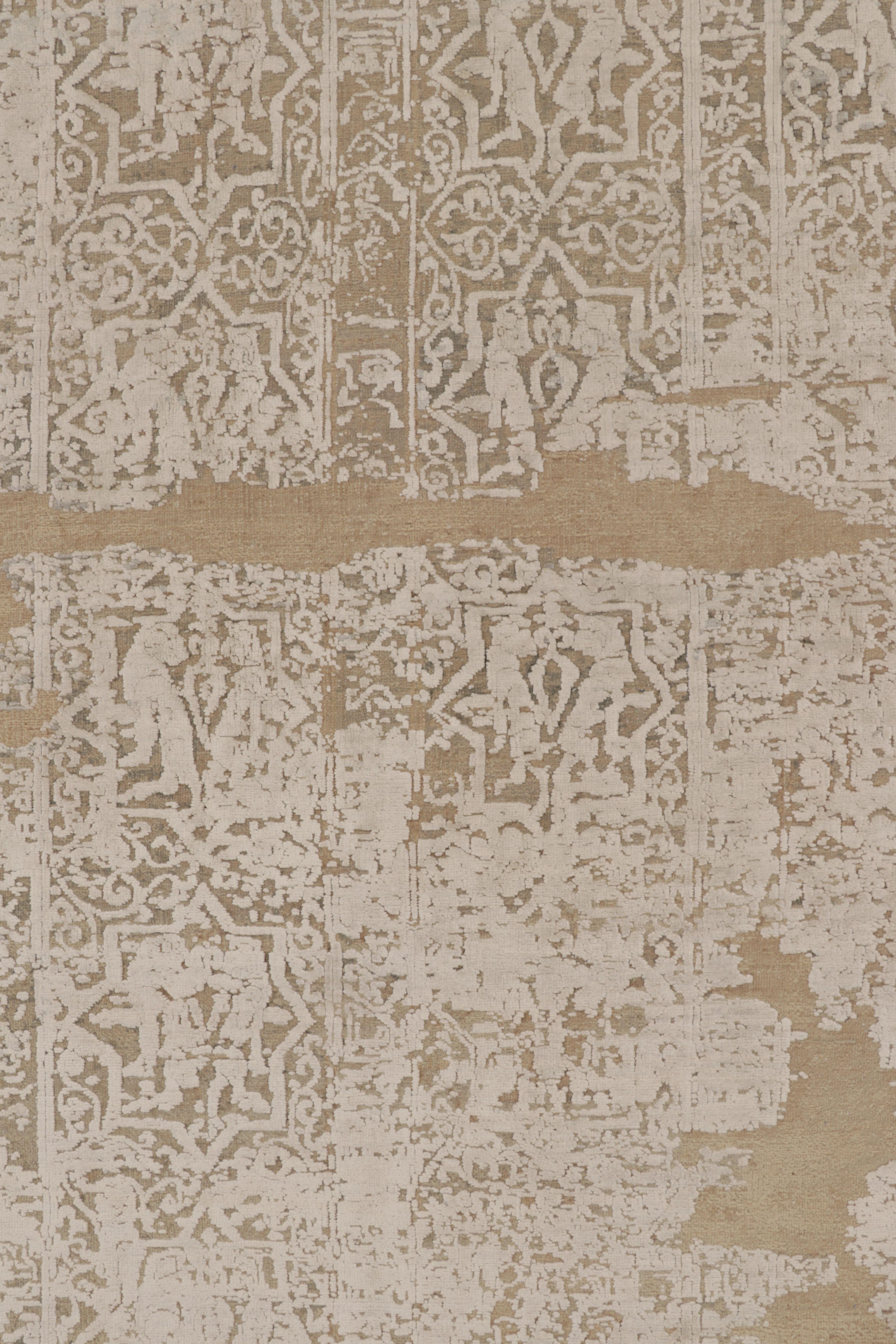 Alfombra Abstracta Moderna Rug & Kilim en Diseño de Tiza y Fragmentos de Fresno Anudado a mano en venta