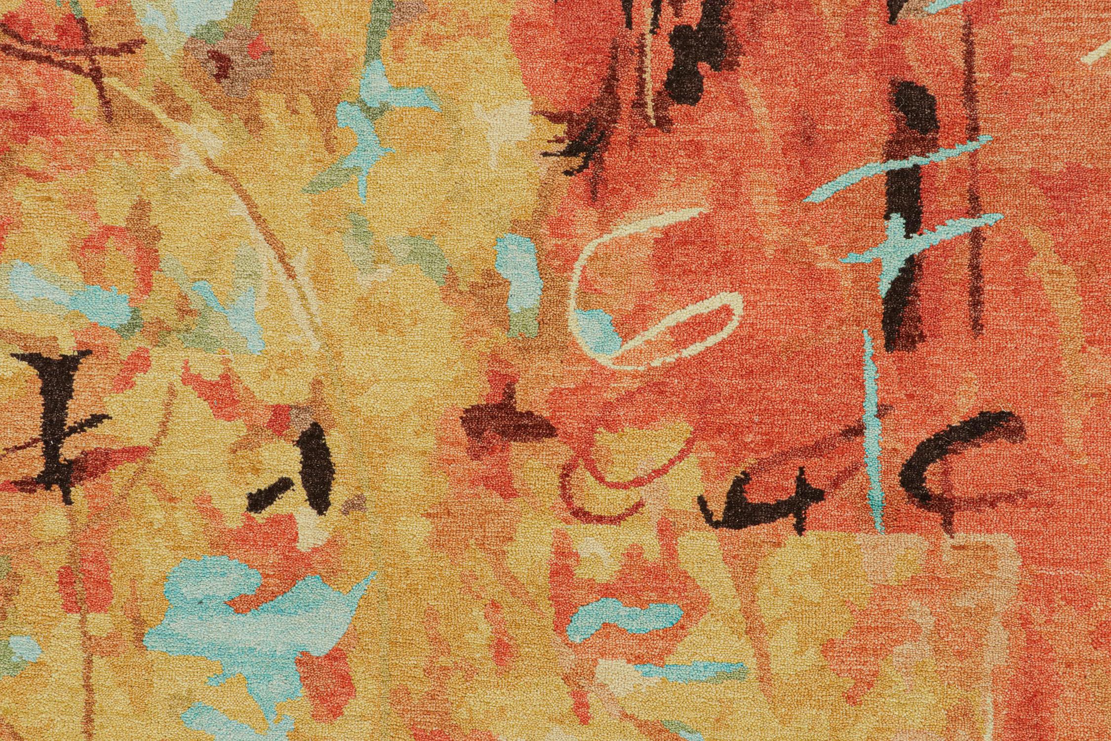 Alfombra abstracta moderna de Rug & Kilim con motivos dorados, naranjas y azules en Nuevo estado para la venta en Long Island City, NY