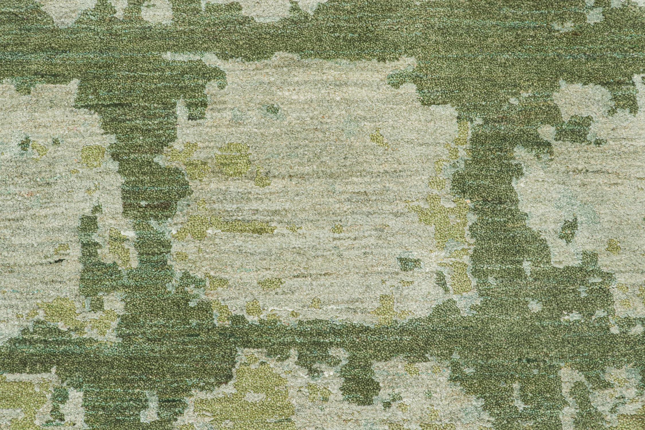 Rug & Kilim's Modern Abstract Rug in Green, Gray and Blue Patterns (Tapis abstrait moderne à motifs verts, gris et bleus) Neuf - En vente à Long Island City, NY
