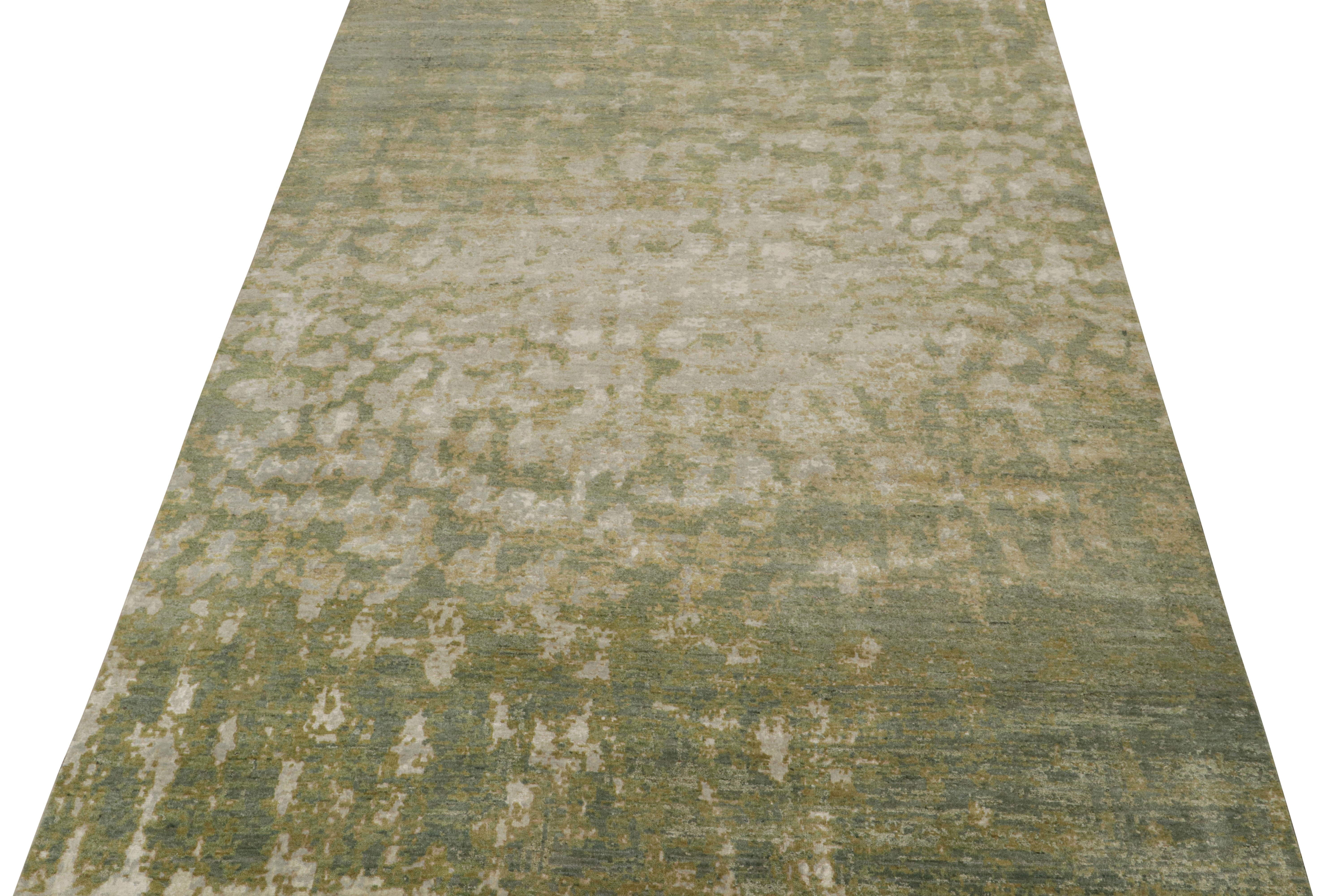 Indian Rug & Kilim’s Modern Abstract Rug in Green with Painterly Pattern For Sale