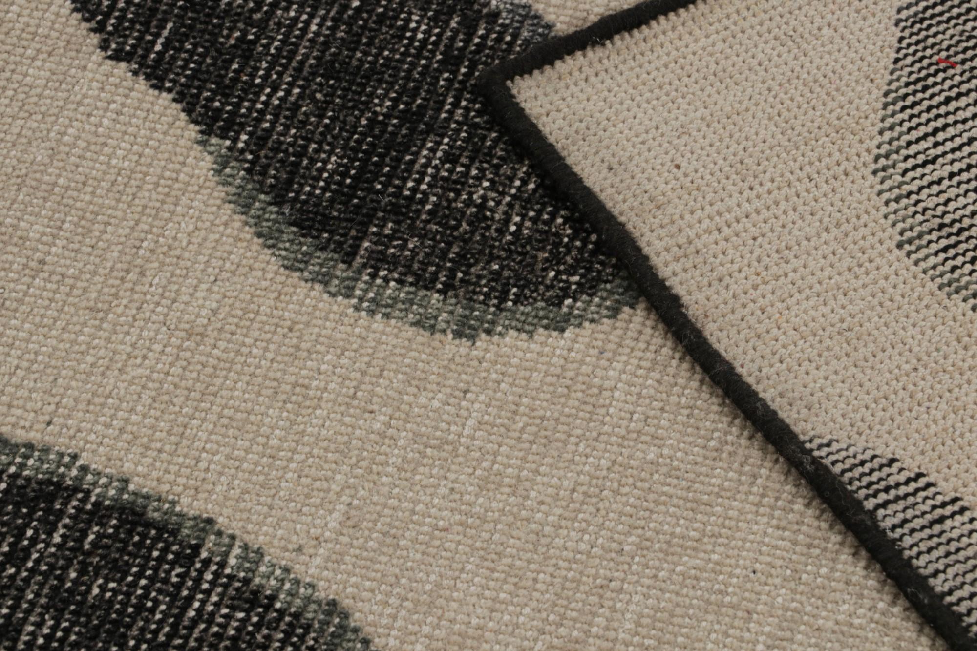 XXI secolo e contemporaneo Rug & Kilim: tappeto astratto moderno con motivi policromatici in vendita