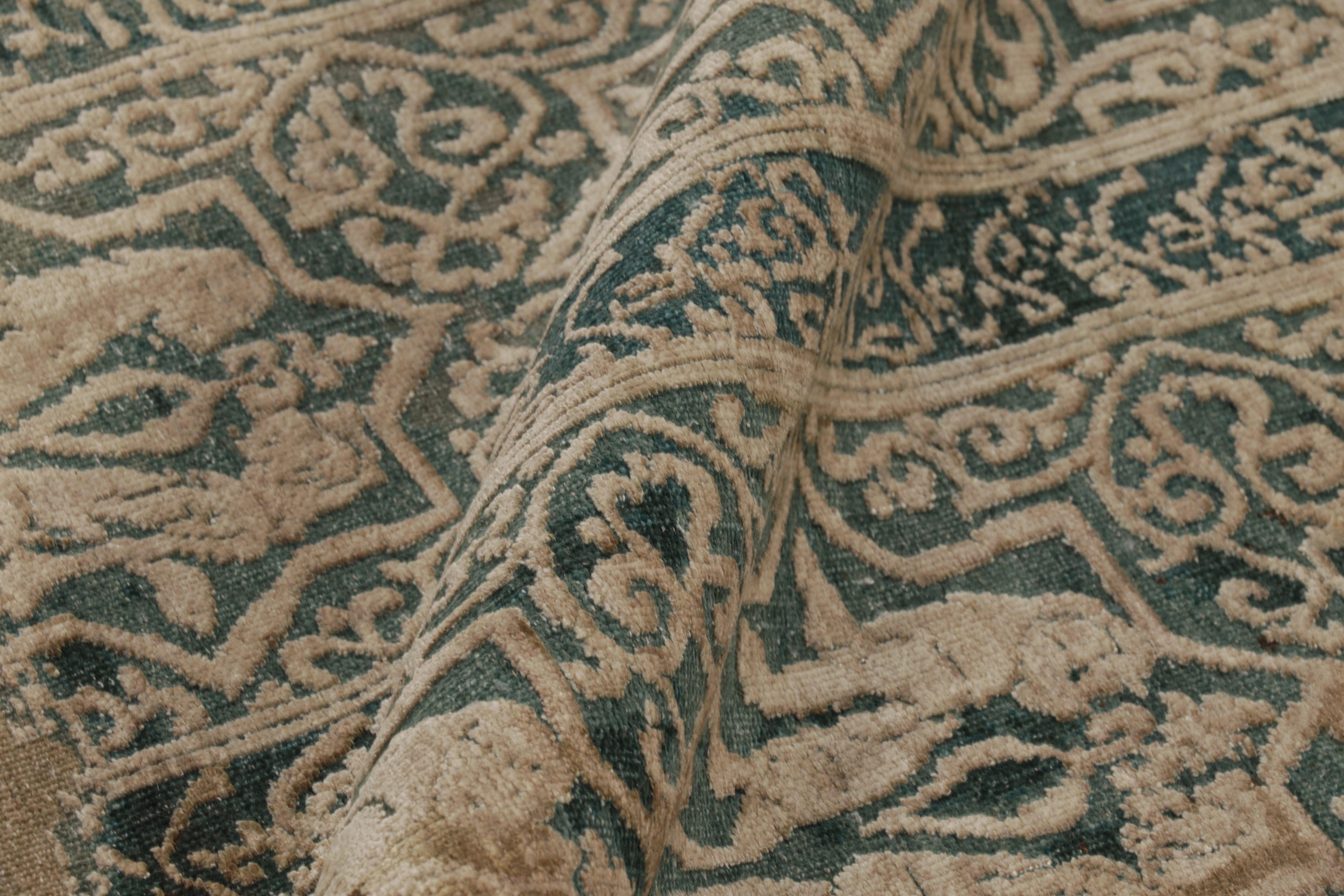 Alfombra moderna abstracta Rug & Kilim en diseño de fragmentos verde azulado y sepia Siglo XXI y contemporáneo en venta