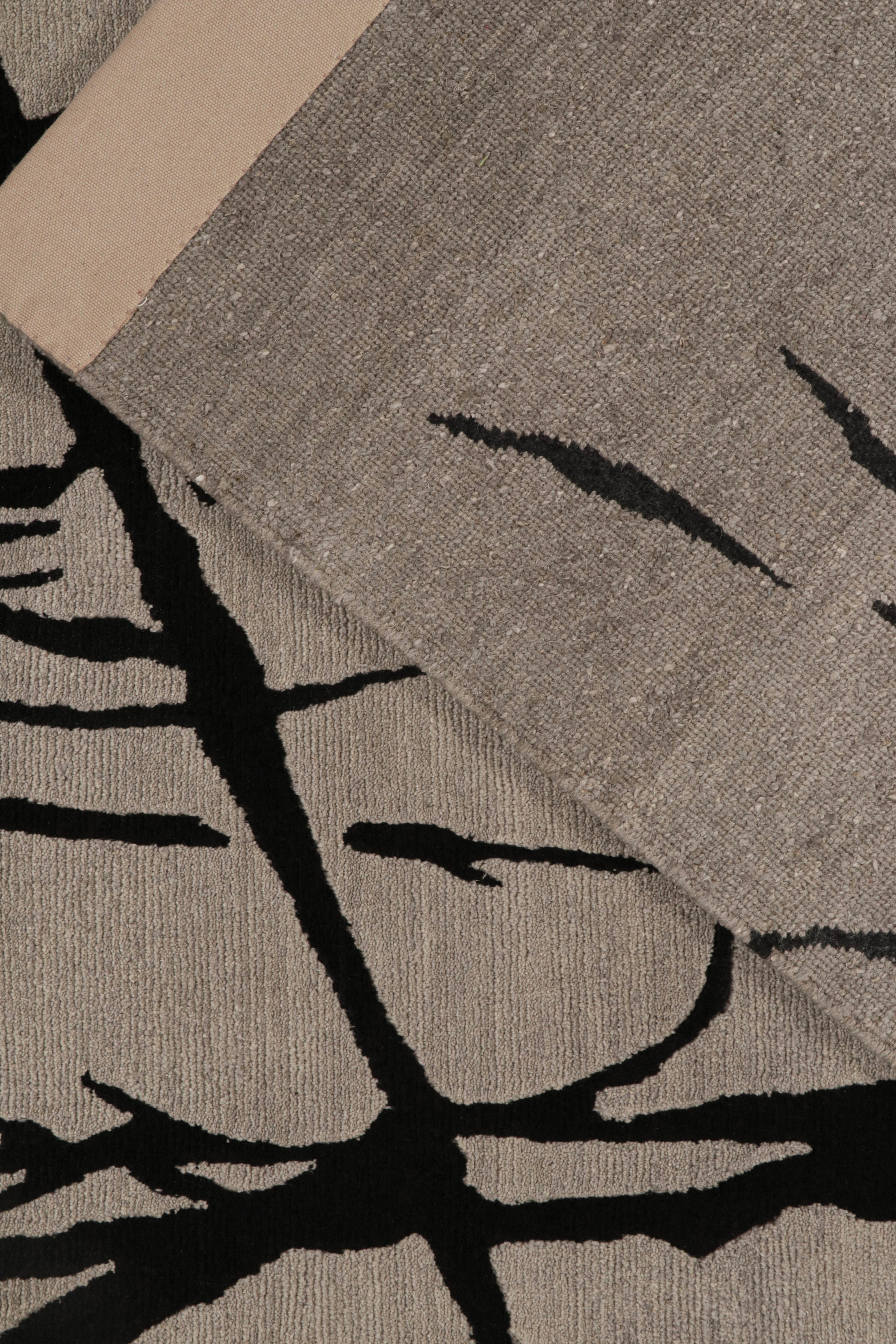 Wool Rug & Kilim’s Modern Abstract Runner in Greige with Black Geometric Patterns For Sale