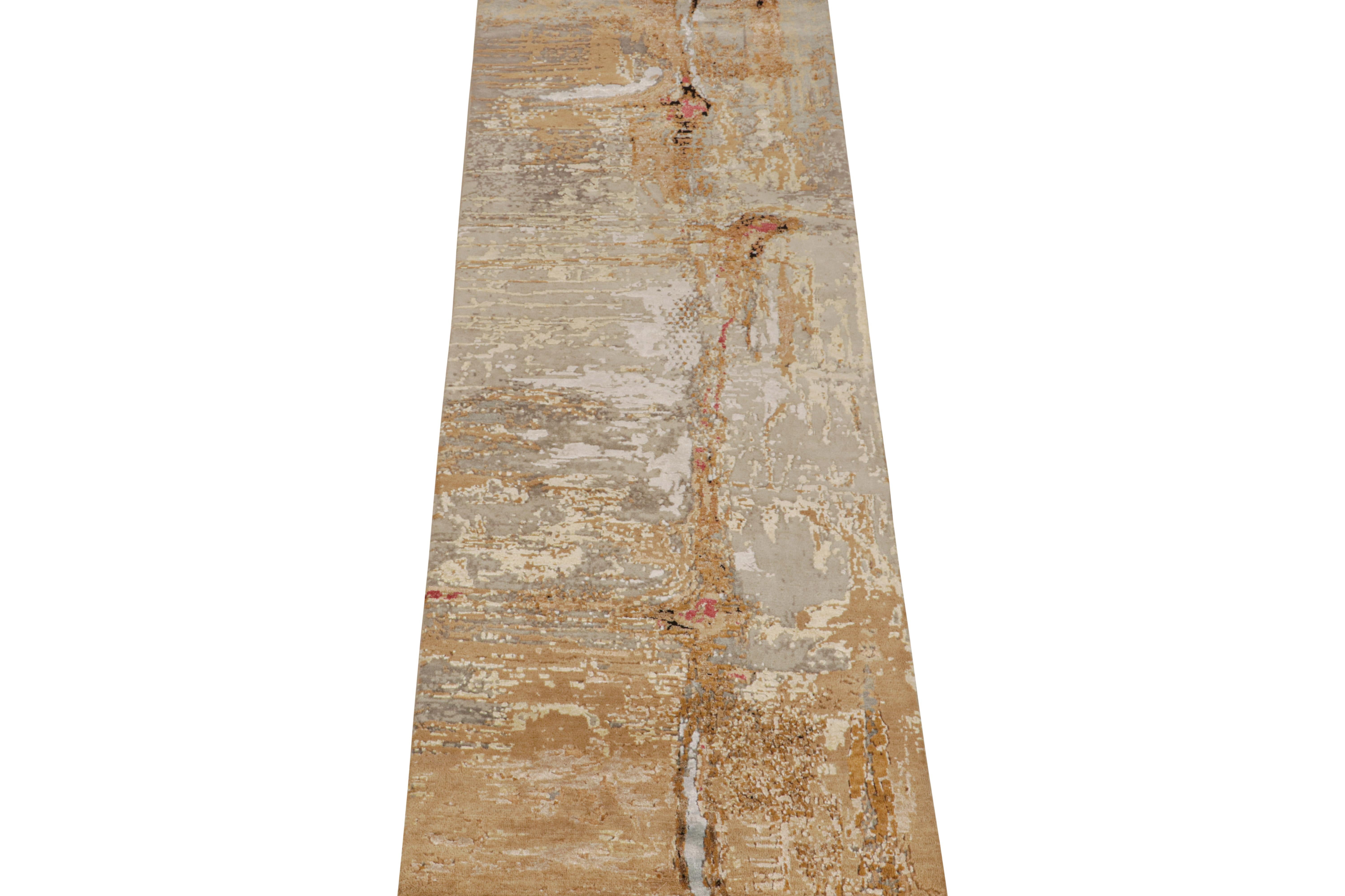 Alfombra Abstracta Moderna Rug & Kilim en tonos plateados, beige y dorados Moderno en venta