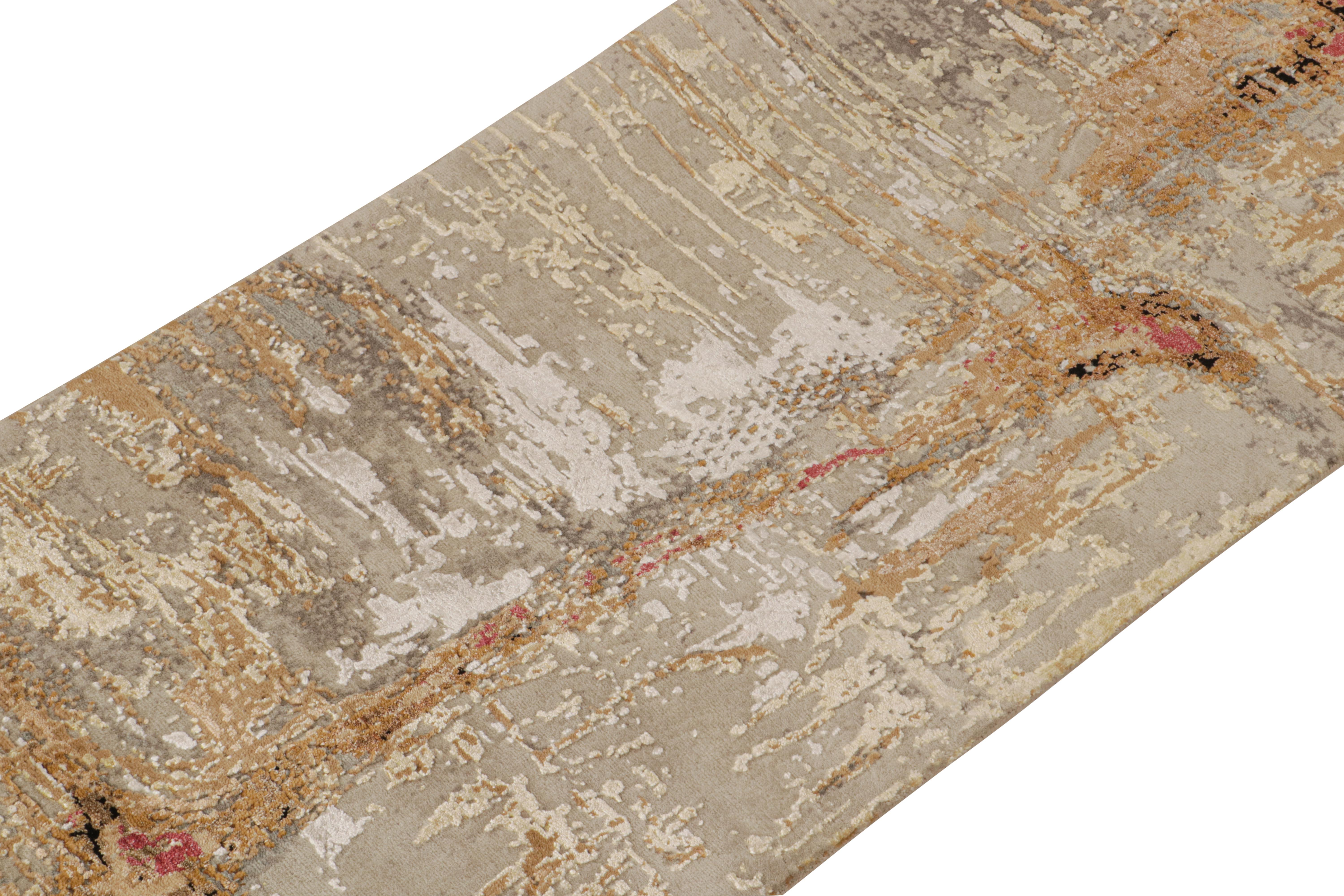 Alfombra Abstracta Moderna Rug & Kilim en tonos plateados, beige y dorados Indio en venta