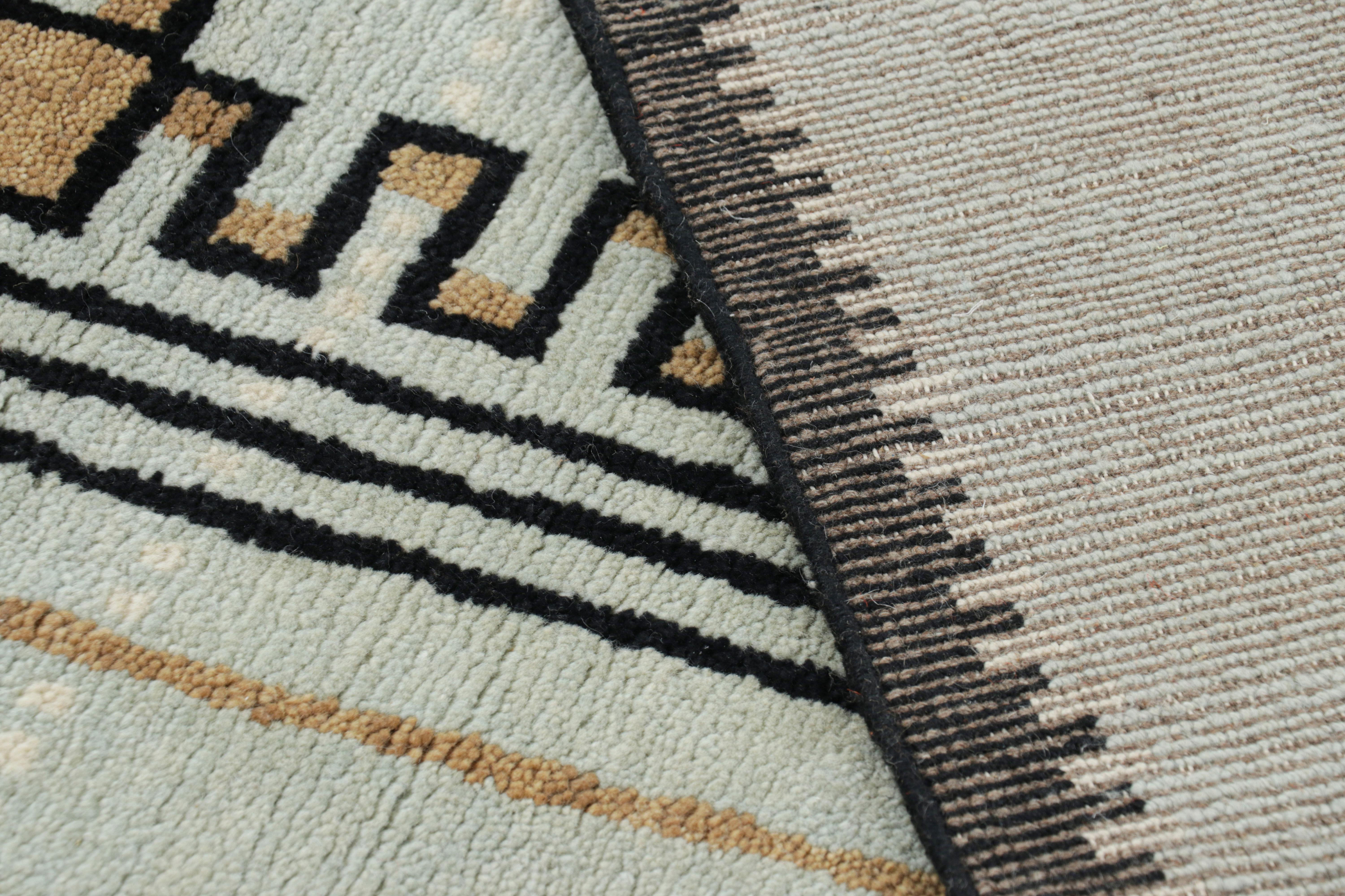 Laine Rug & Kilim's Modern Art Deco Style Rug, bleu et noir avec motifs géométriques en vente