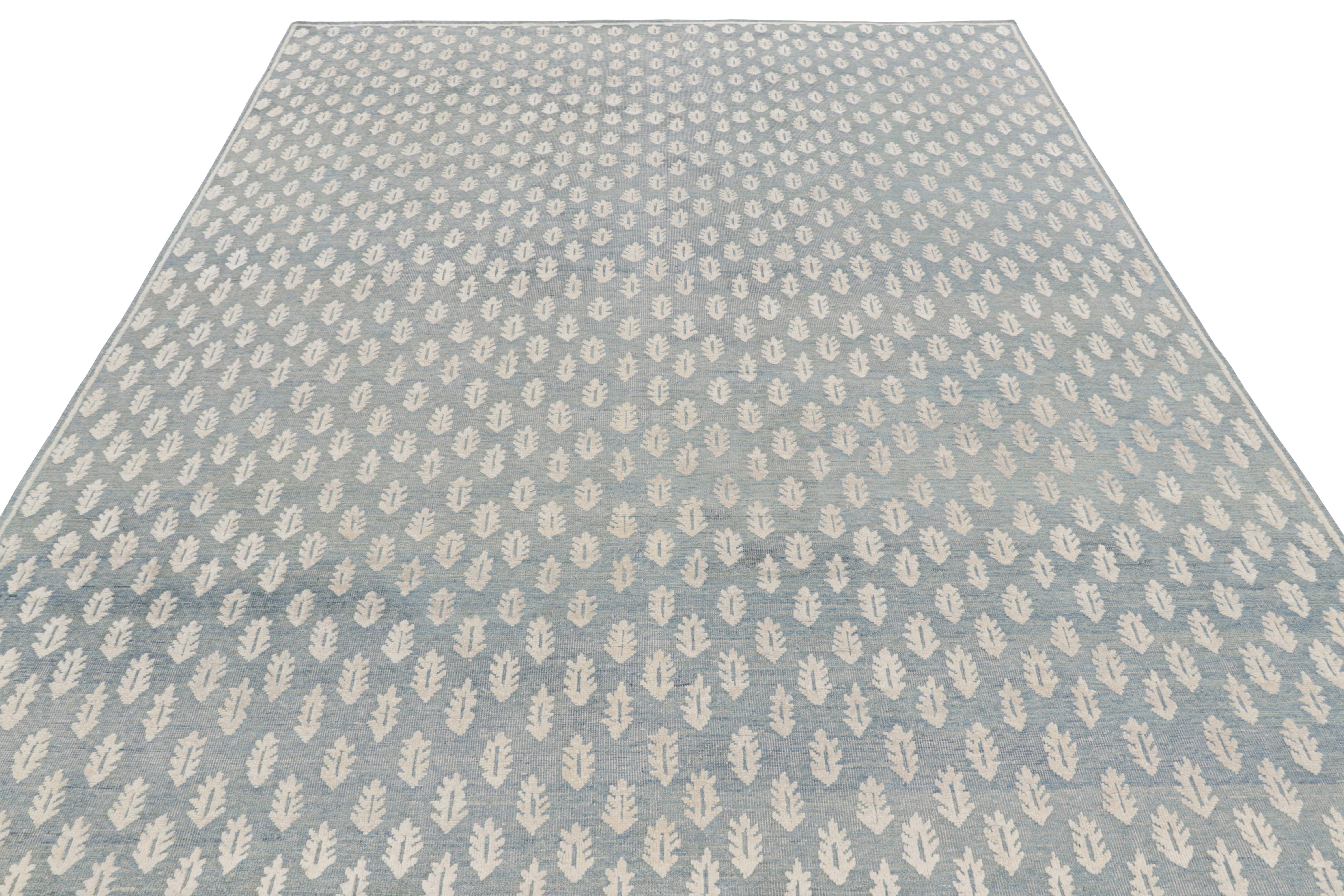 Hand-Knotted Rug & Kilim’s Modern Block Print Rug in Blue with White Floral Pattern For Sale