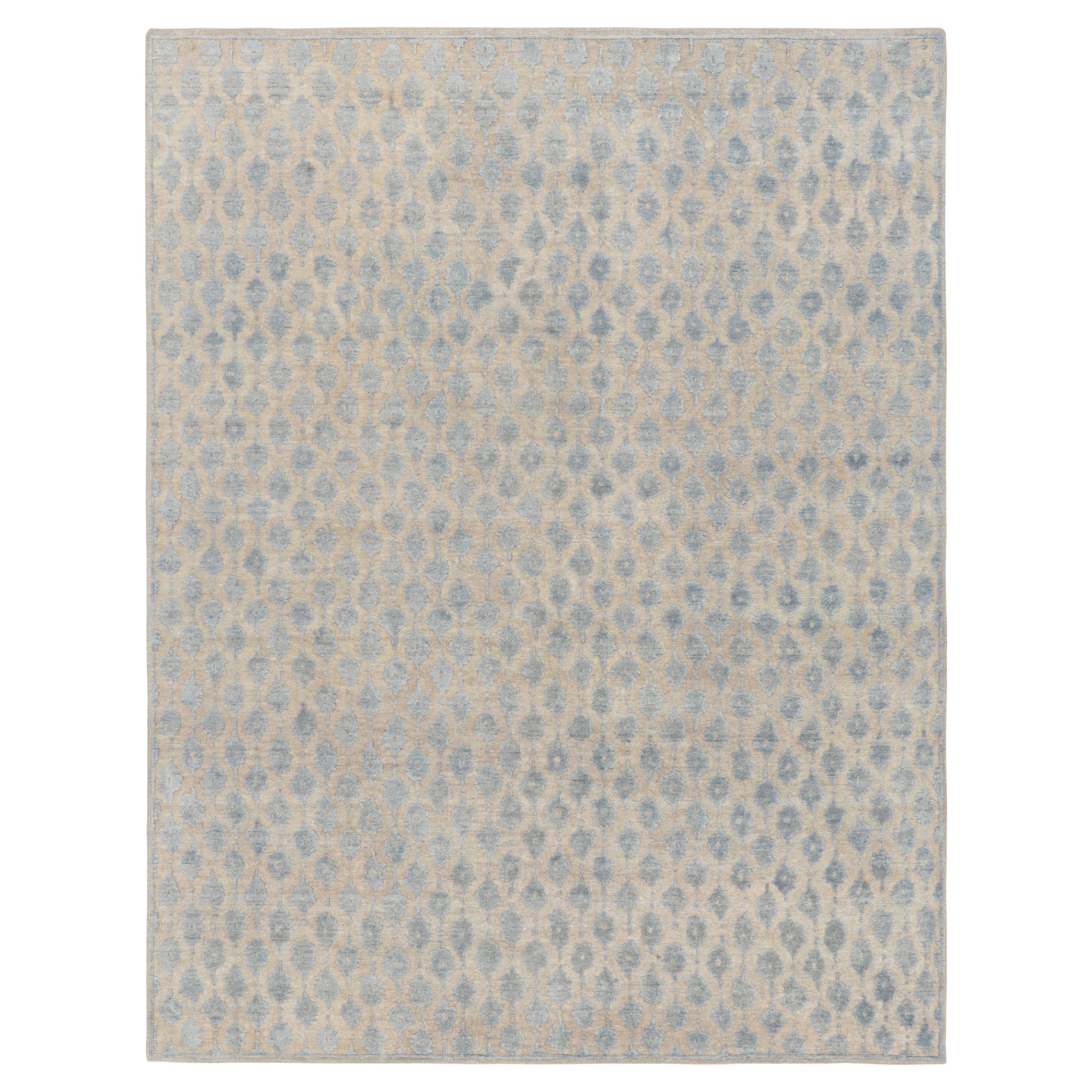 Rug & Kilim's Modern Block Print Rug in Weiß mit blauen Blumenmustern