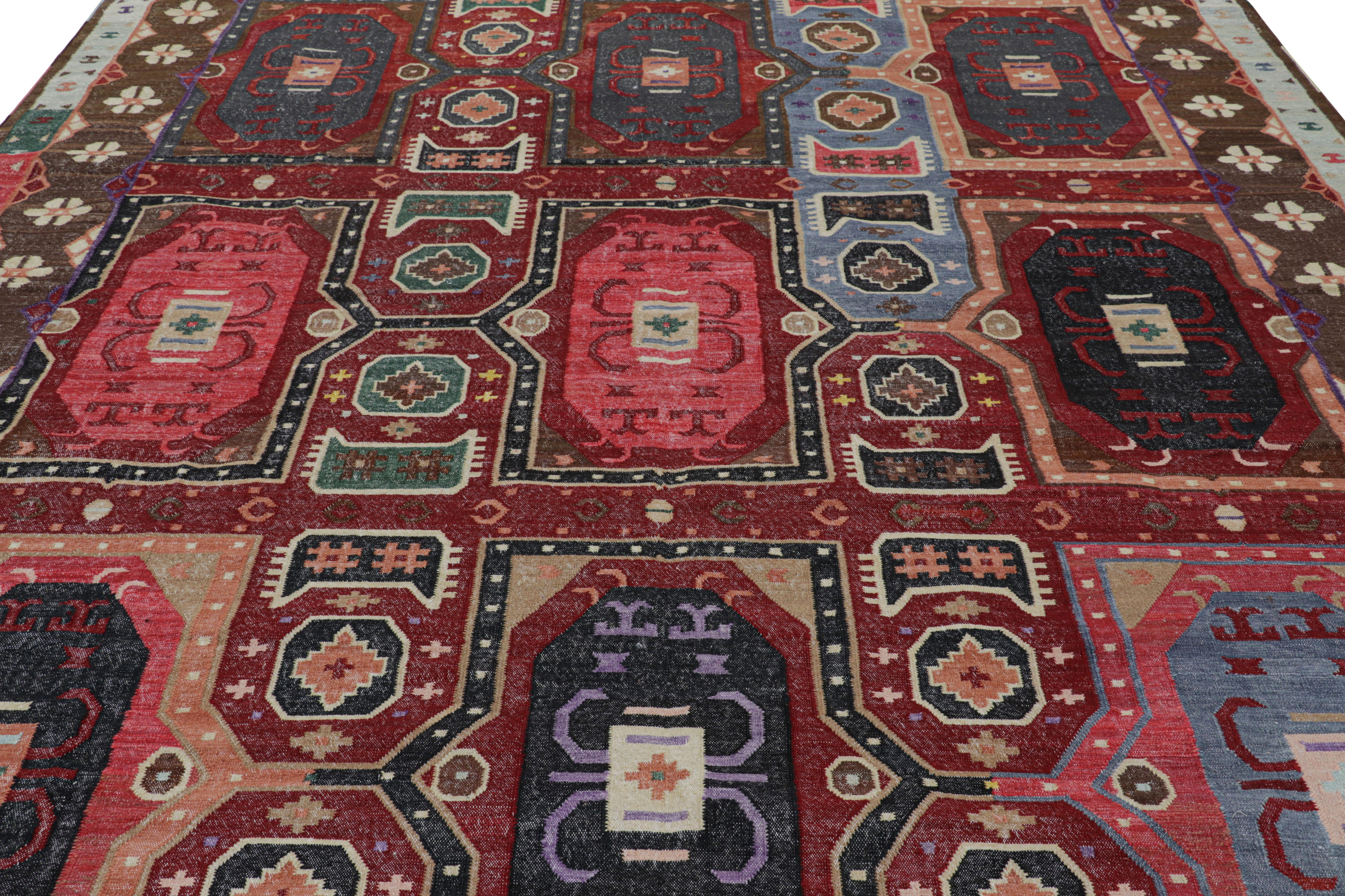 From a particularly exciting new texture in the Modern Classics collection, this 10x12 modern rug originating from India, draws some inspiration from vintage and antique Indian Dhurries, and enjoys a particularly luxurious blend of handwoven wool