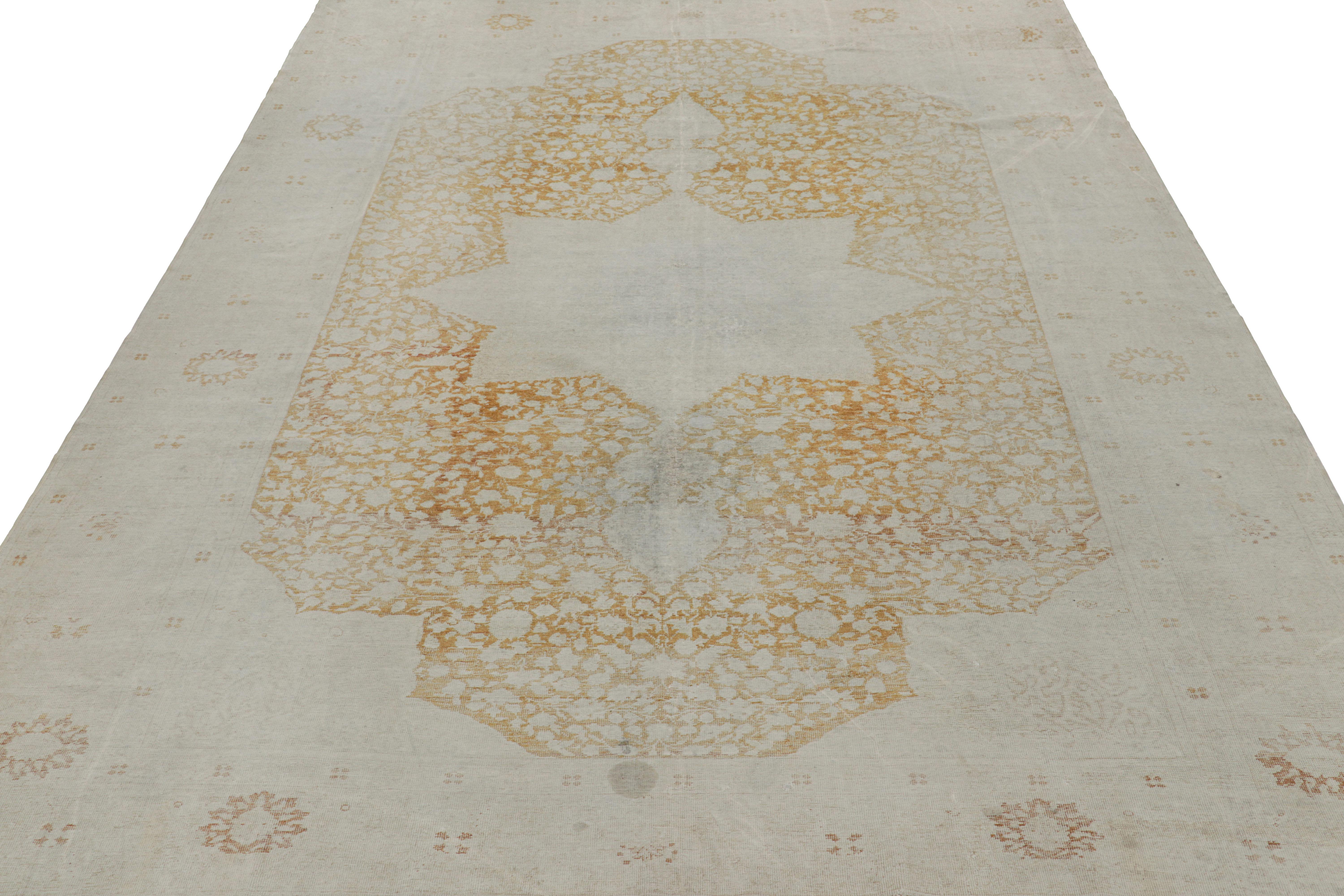 Hand-Knotted Rug & Kilim’s Modern Classics Rug in Gold and White Tones with Medallion For Sale