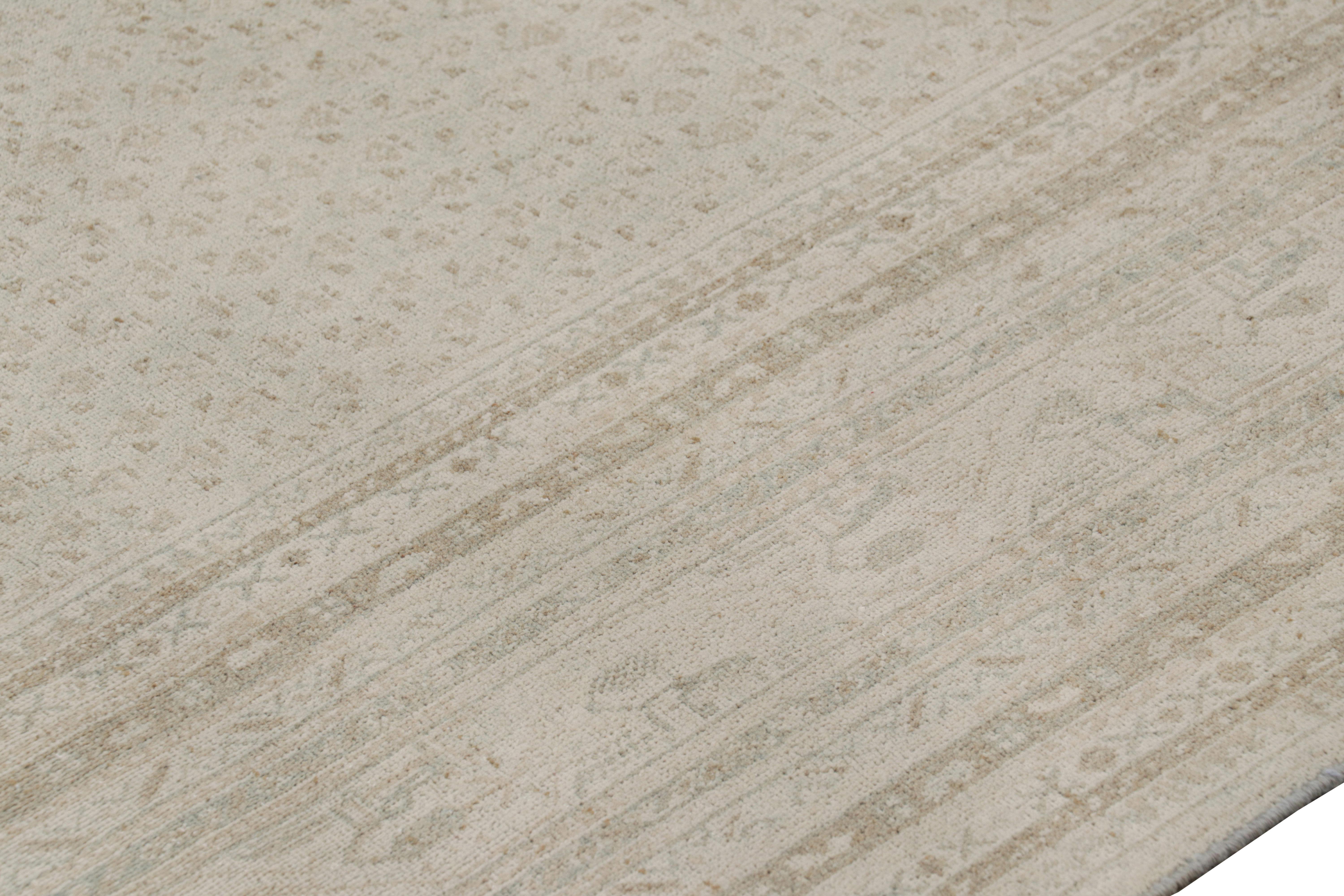 Turco Tappeto Modern Classics di Rug & Kilim con motivi paisley beige-marrone e blu in vendita