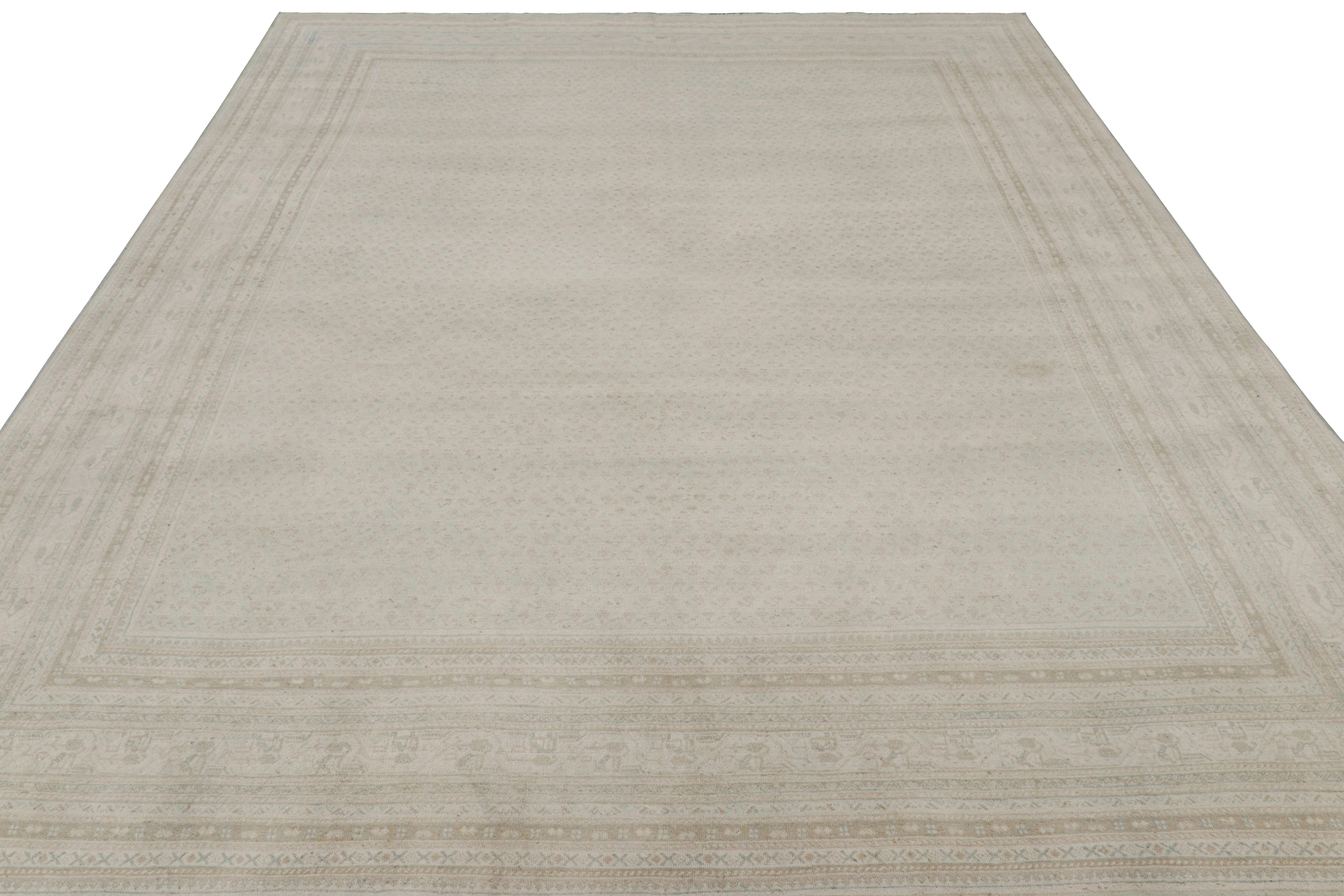 Annodato a mano Tappeto Modern Classics di Rug & Kilim con motivi paisley beige-marrone e blu in vendita