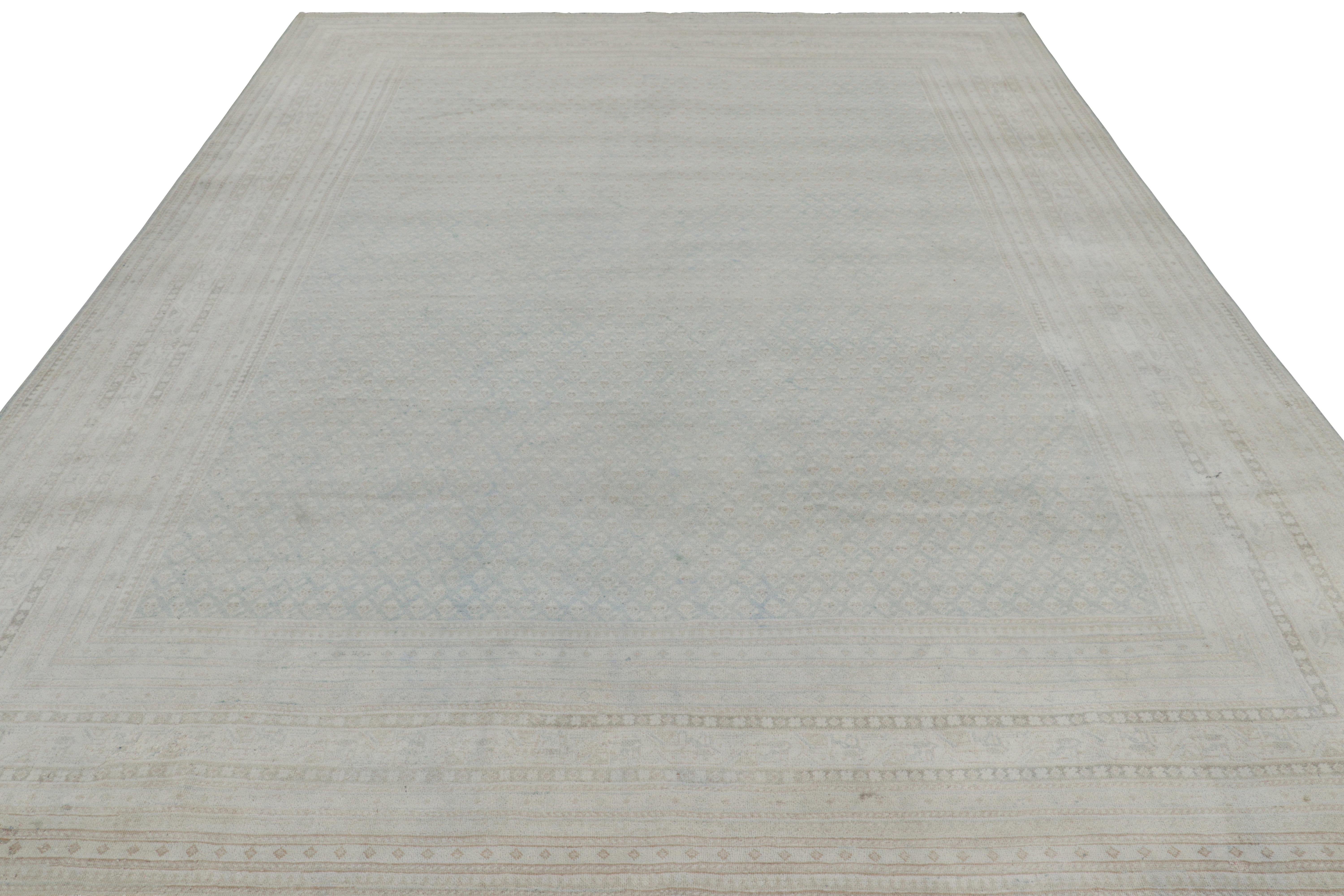 Tapis Rug & Kilim's Modern Classics avec motifs Paisley beige-brun et bleu Neuf - En vente à Long Island City, NY