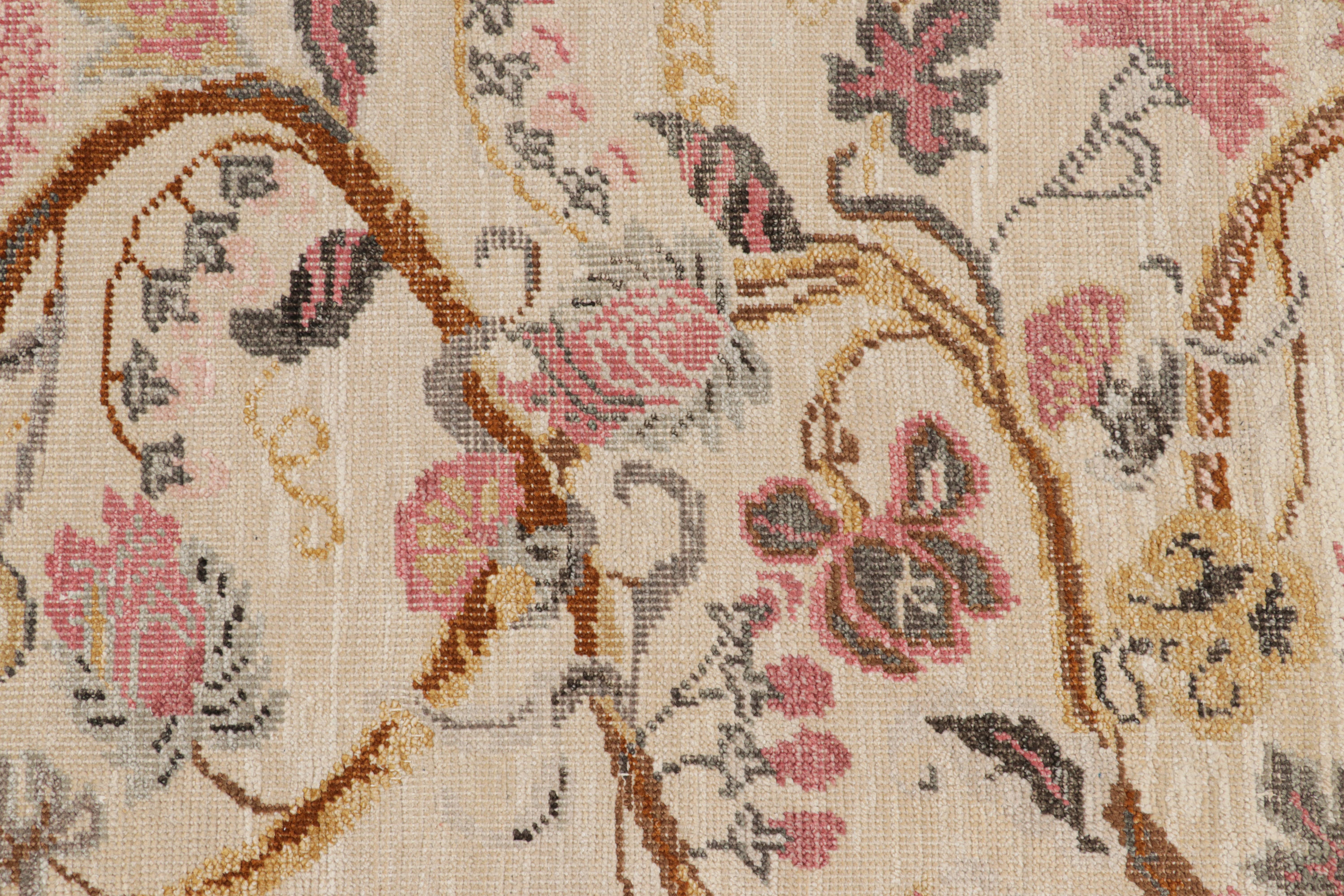 Rug & Kilim's Modern Classics Läufer in Creme mit Blumenmustern (Moderne) im Angebot