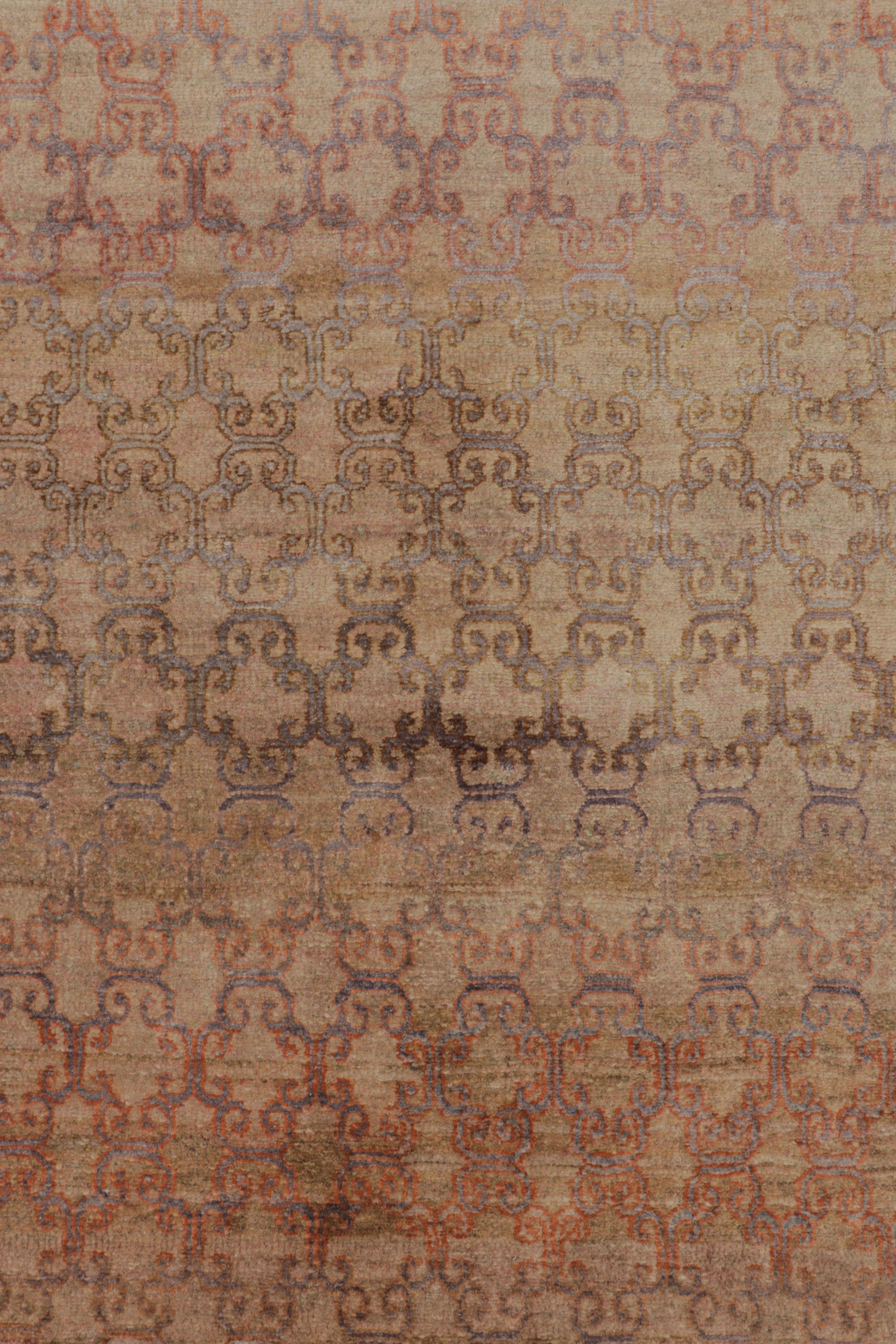 Rug & Kilim’s Modern Classics Runner Rug in Ombre Rust and Mauve Floral Lattice In New Condition For Sale In Long Island City, NY