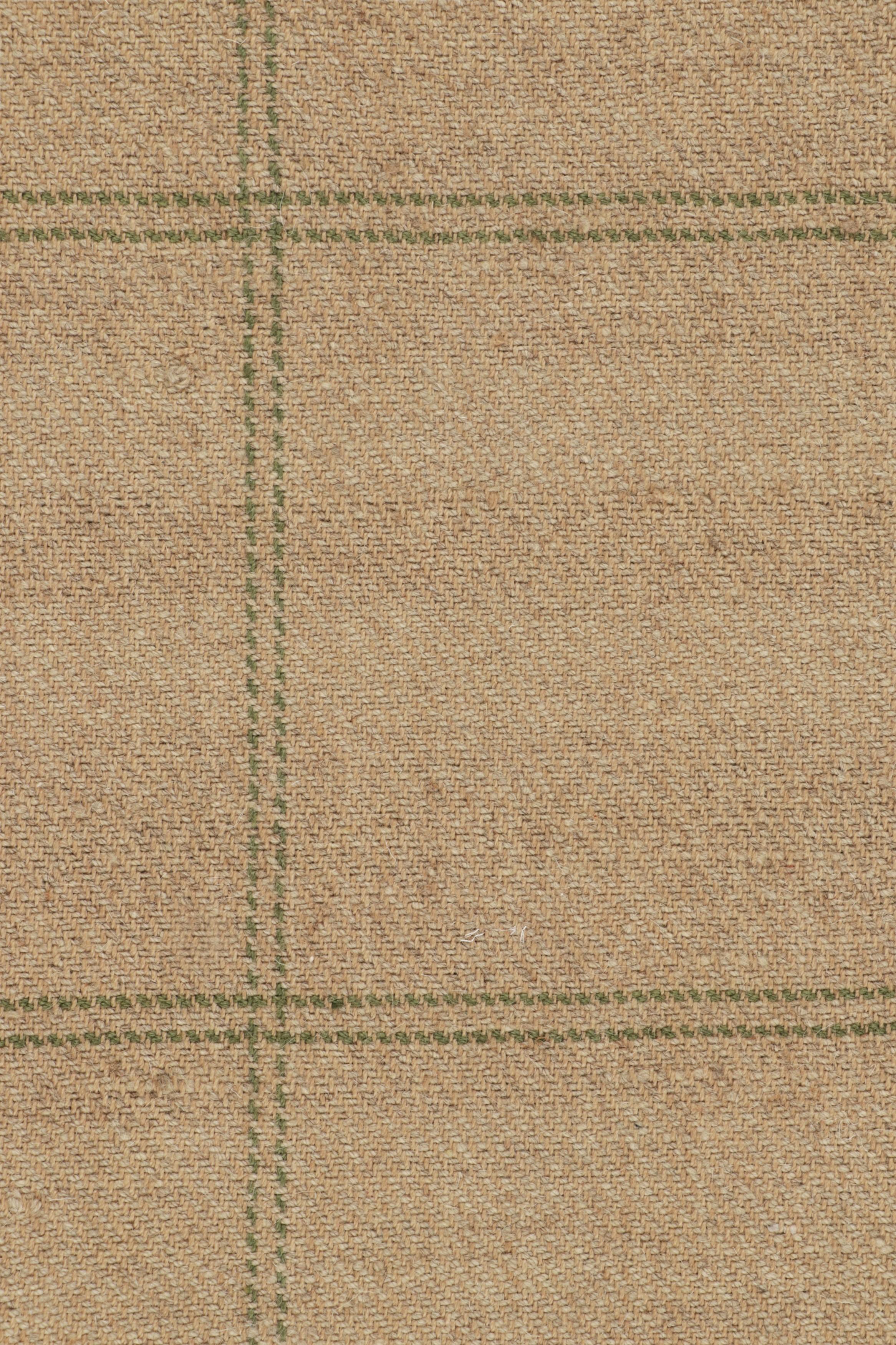 Rug & Kilim: design moderno di un tappeto personalizzato in beige con motivi geometrici verdi In condizioni Nuovo in vendita a Long Island City, NY