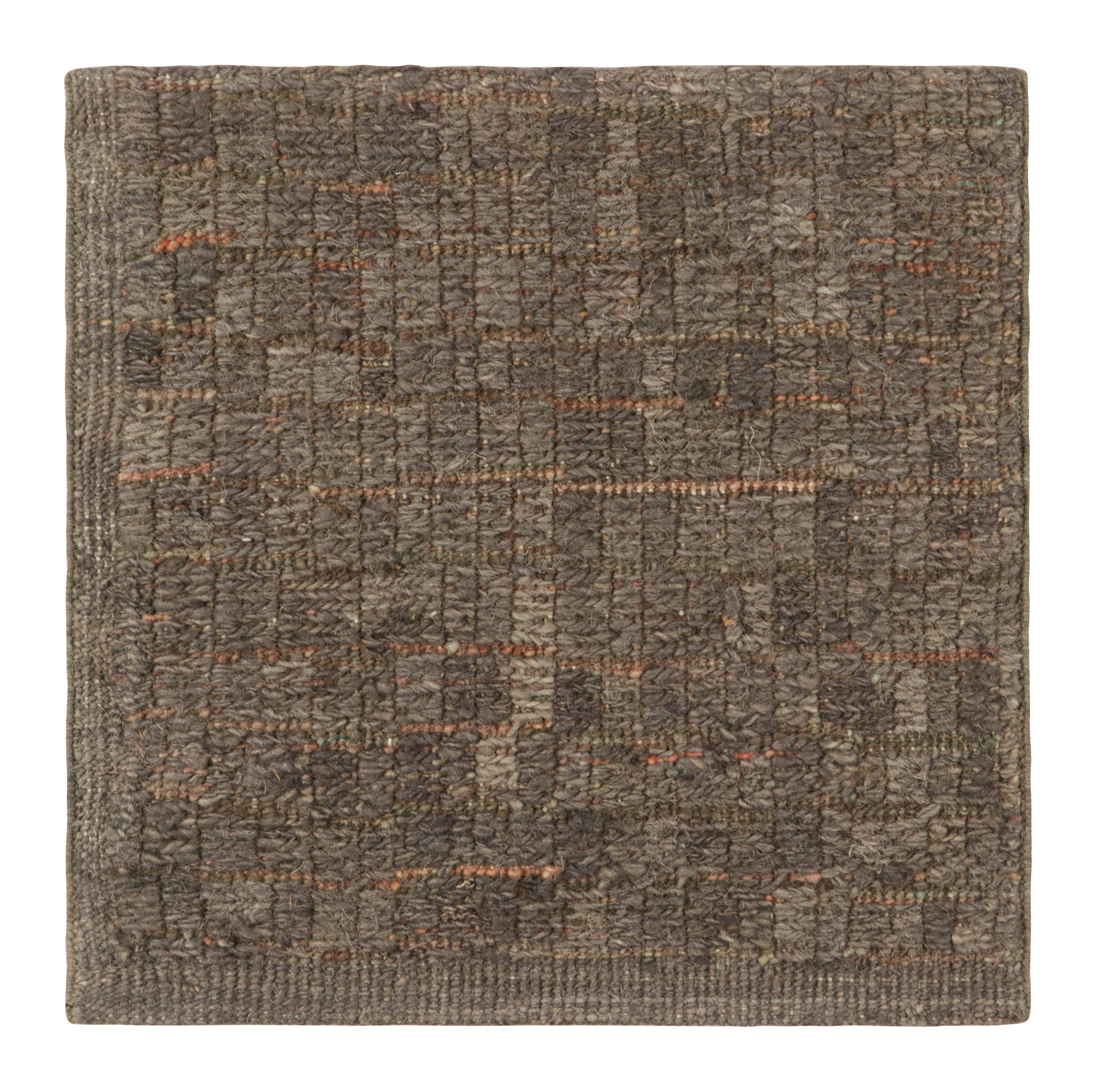 Rug & Kilim's Modern Flatweave Custom Rug Sample in Brown und Gray Tones (Pakistanisch) im Angebot
