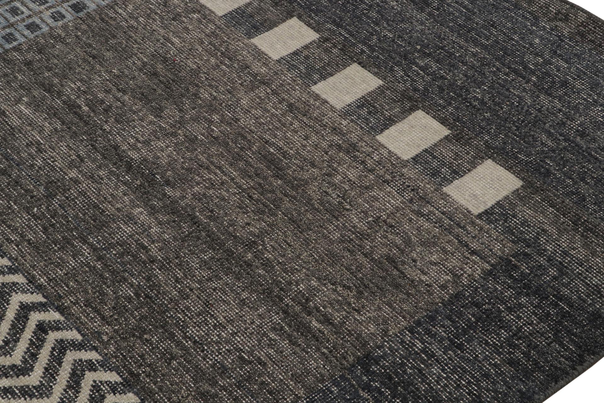 Moderner französischer Art-Déco-Teppich von Rug & Kilim, mit geometrischen Mustern im Zustand „Neu“ im Angebot in Long Island City, NY