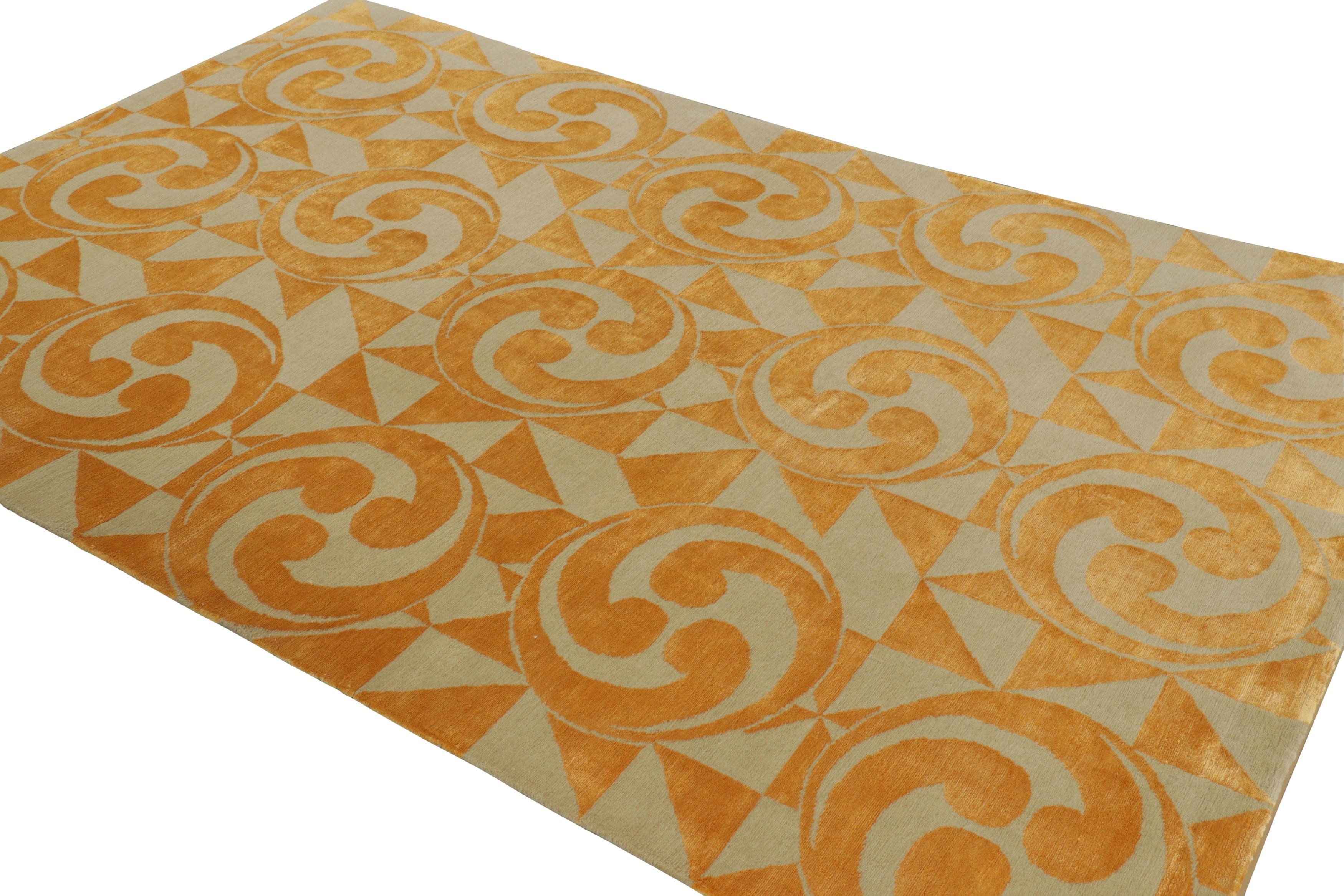 Rug & Kilim’s Modern Geometric Rug in Beige and Gold Tones “Kaleidoscope” In New Condition For Sale In Long Island City, NY