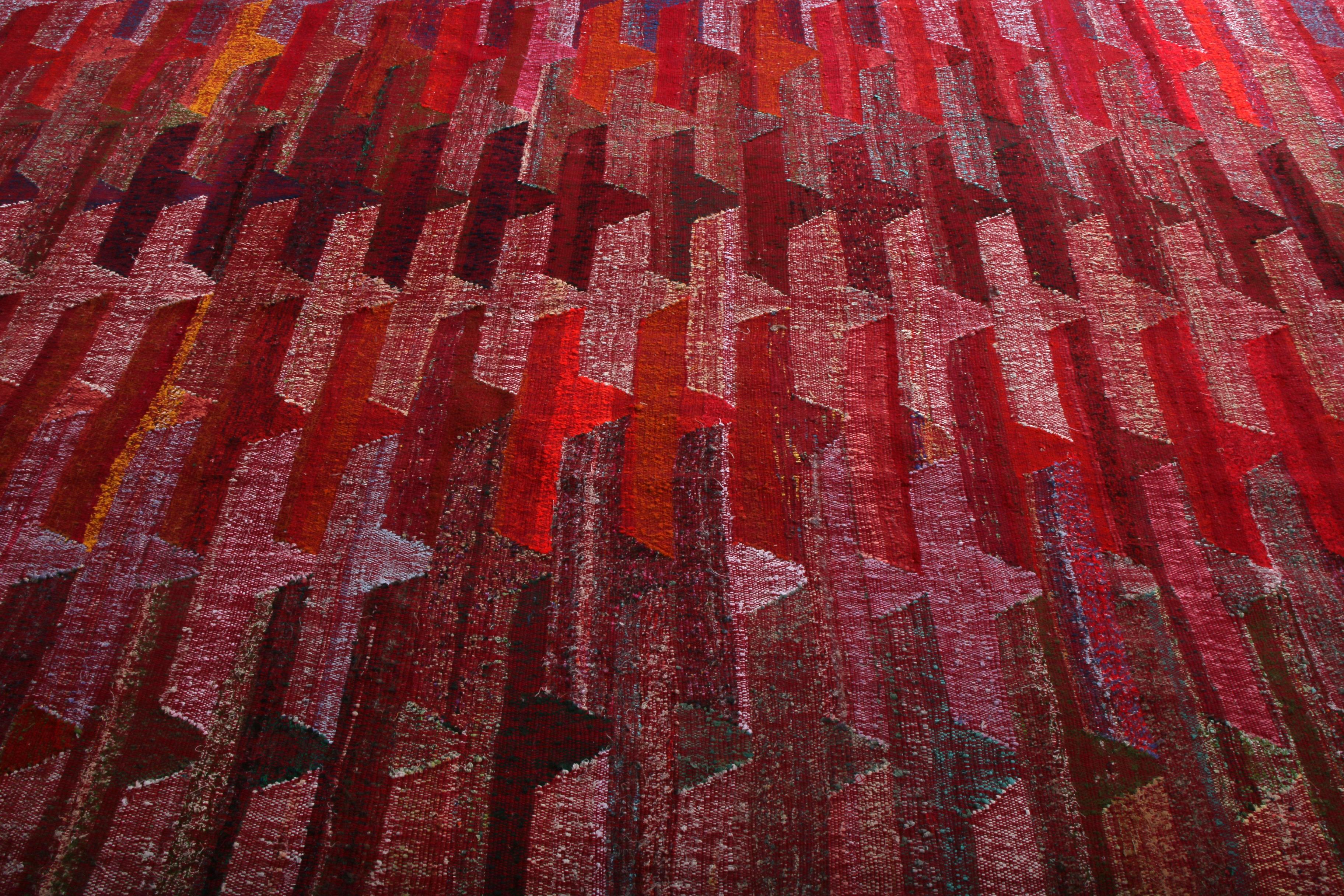 Hand-Woven Rug & Kilim's Modern Kilim Geometric Red and Purple Geometric Pattern For Sale