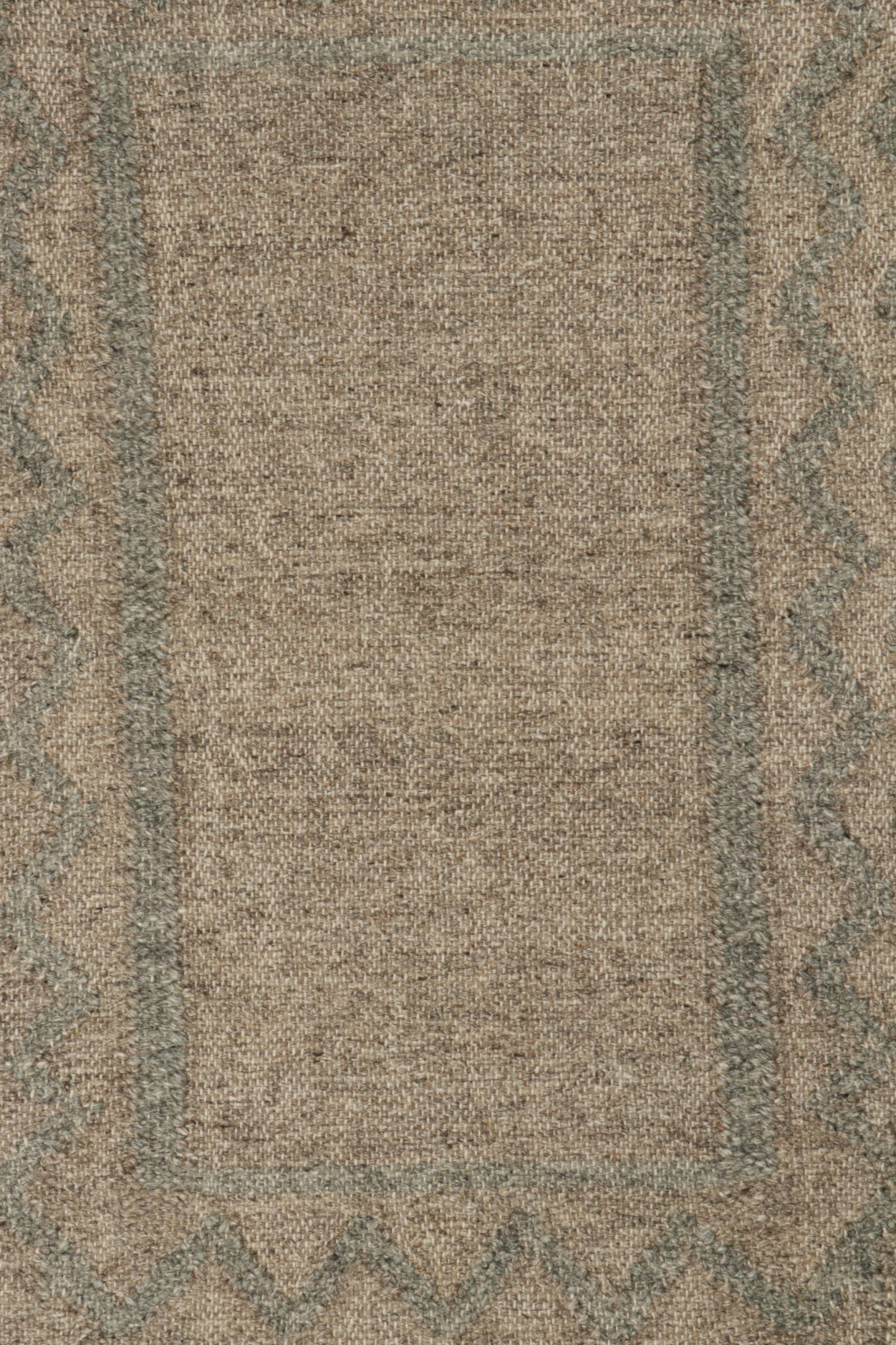 Contemporary Rug & Kilim’s Modern Kilim rug in Brown & Grey Patterns For Sale