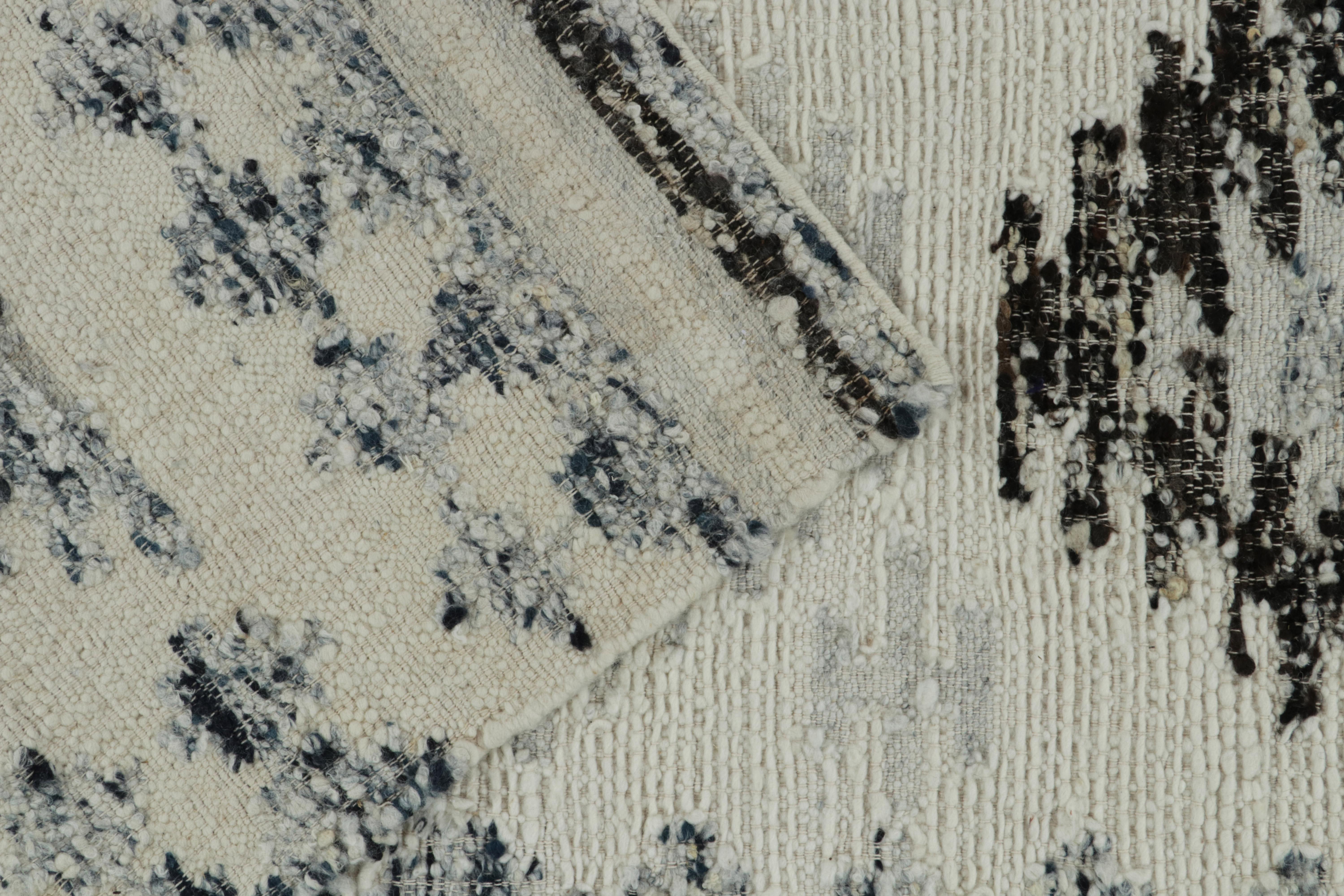 Wool Rug & Kilim's Modern Kilim Rug in White, Blue & Black Geometric Pattern For Sale