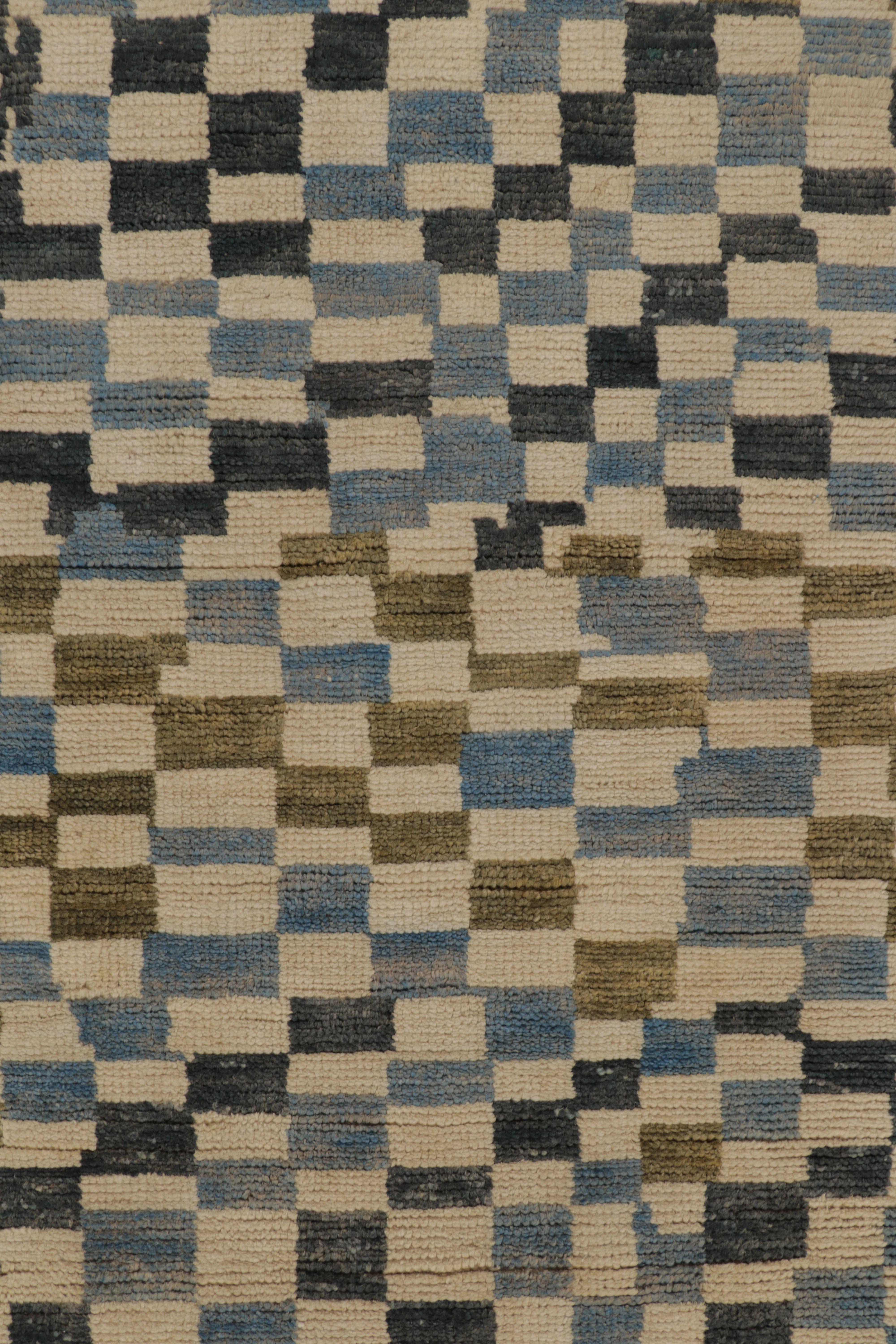 Alfombra de calle moderna de inspiración marroquí Rug & Kilim en mosaico abstracto azul y gris en Nuevo estado para la venta en Long Island City, NY