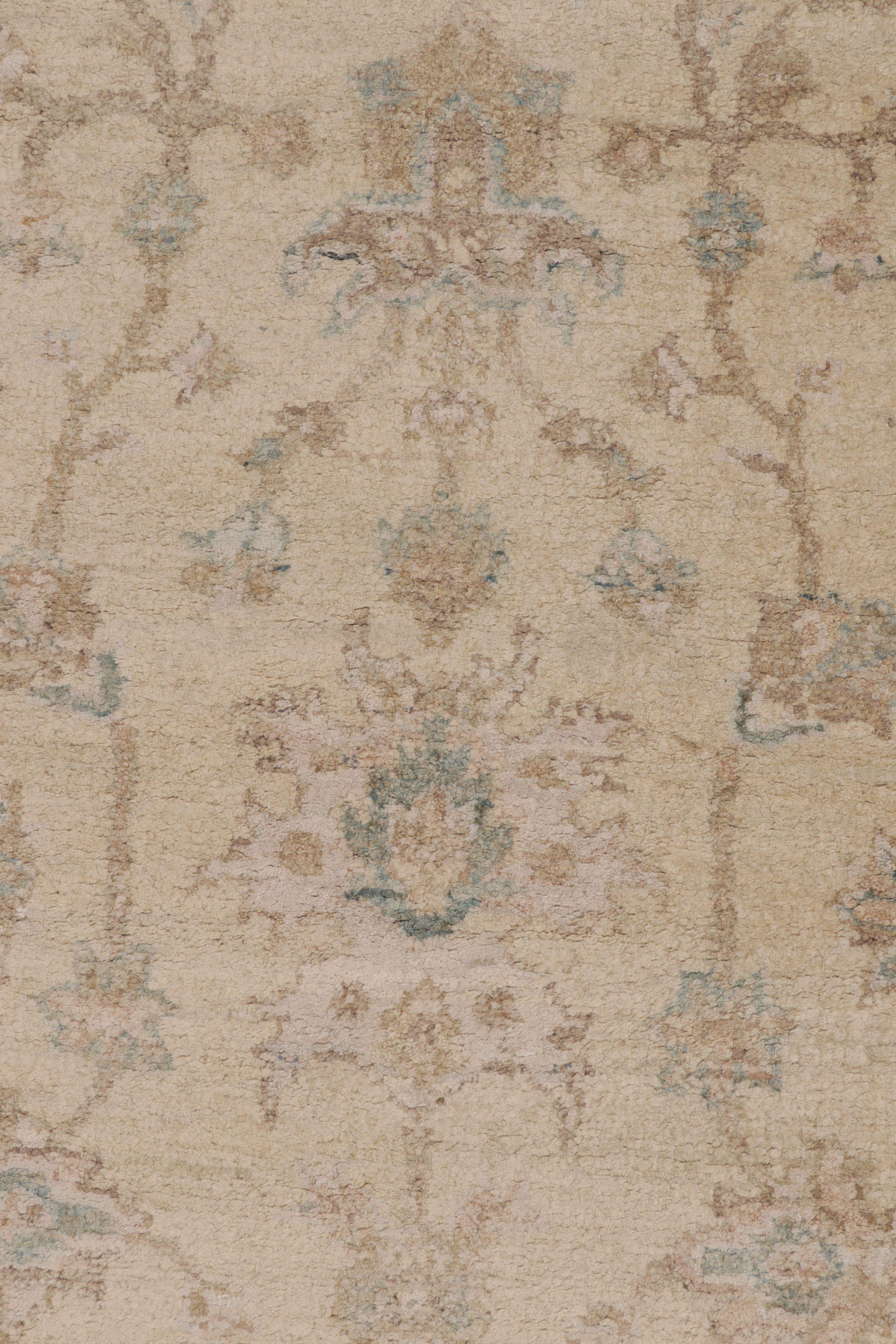 Contemporary Rug & Kilim’s Modern Oushak-Inspired Rug in Cream & White Floral Patterns For Sale